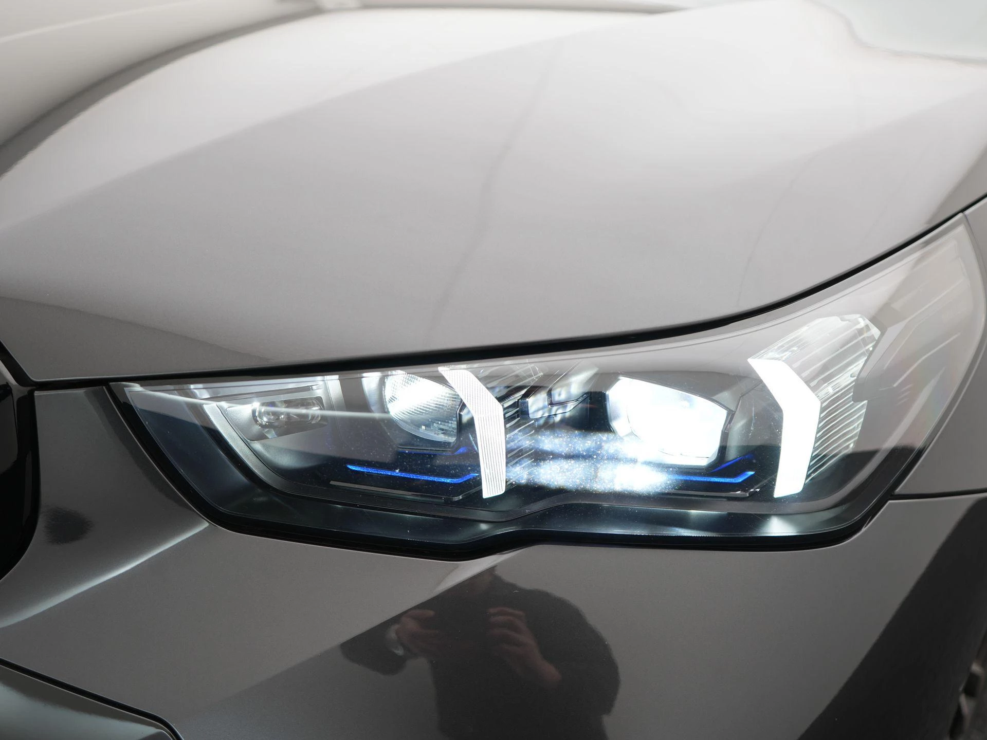 BMW-i5-image-12