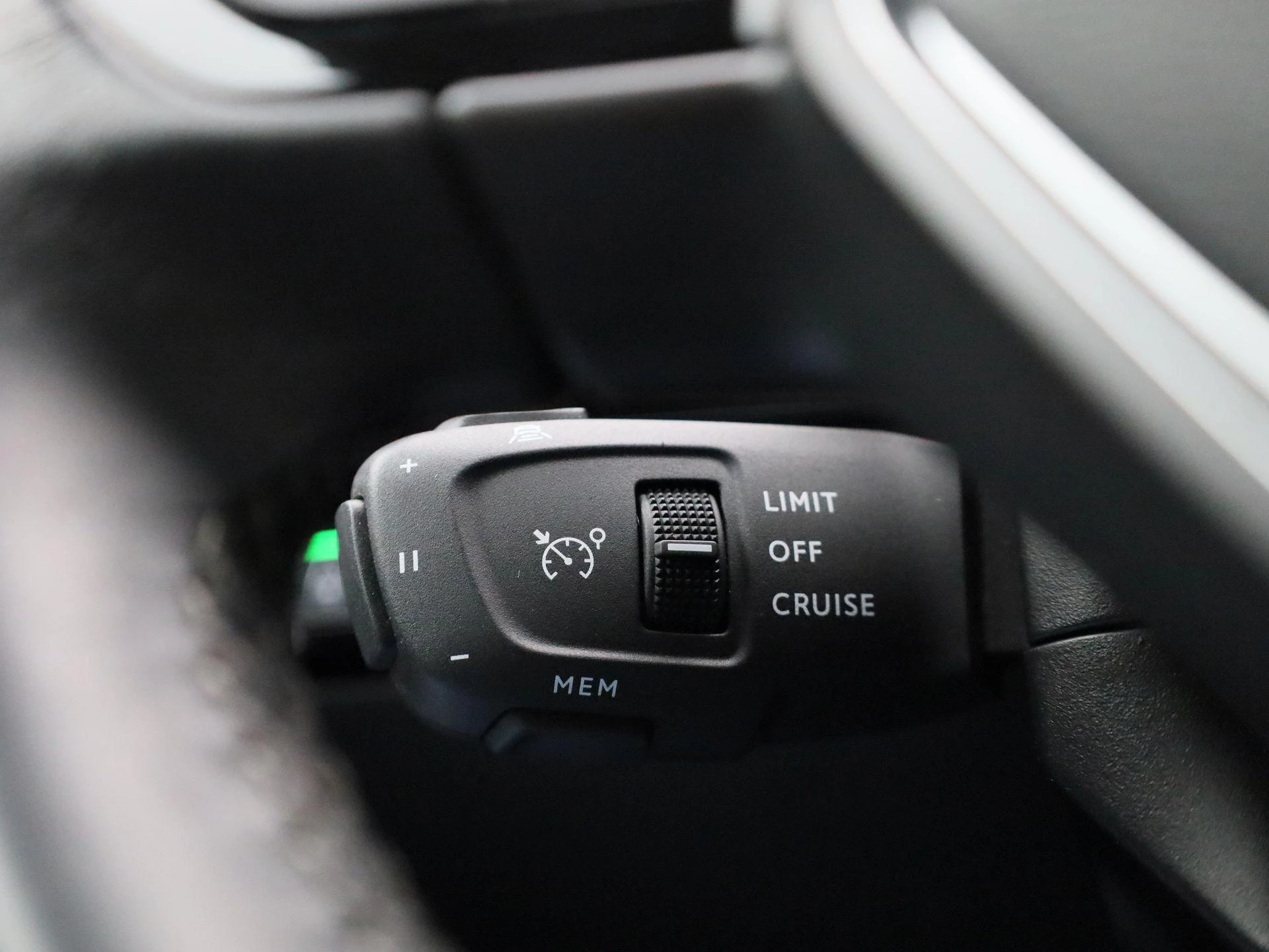 Peugeot-508-image-29