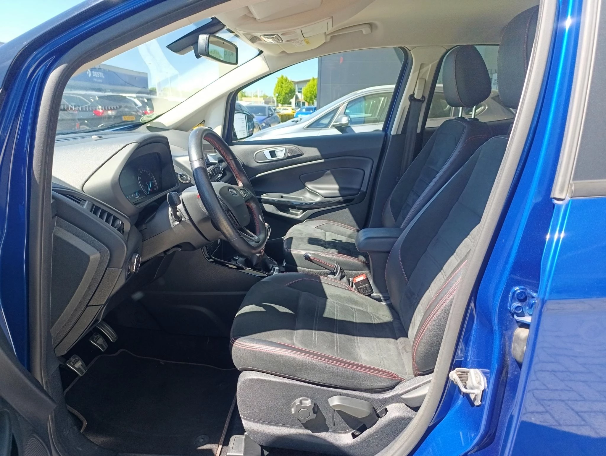 Ford-EcoSport-image-15