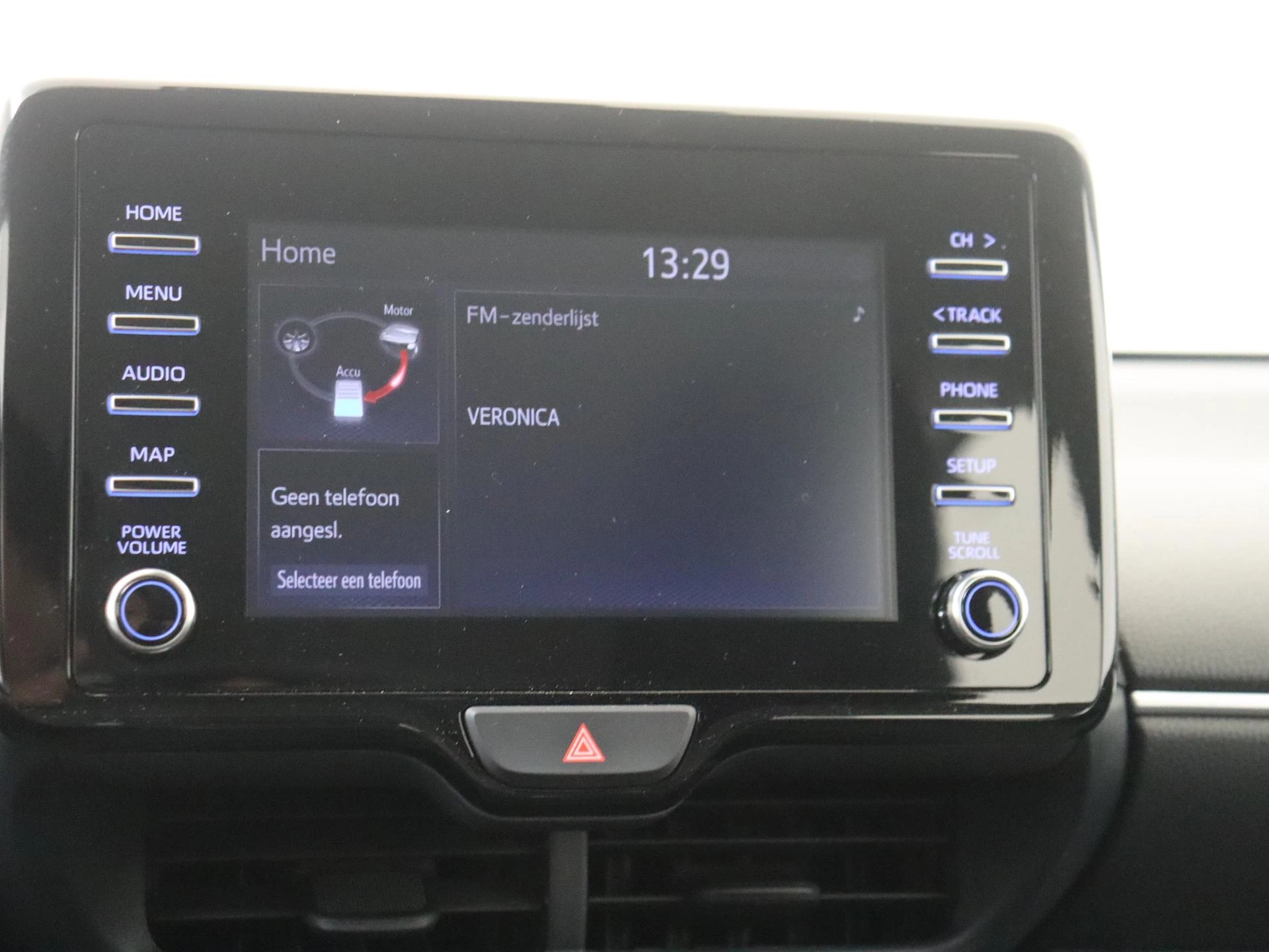 Toyota-Yaris-image-15