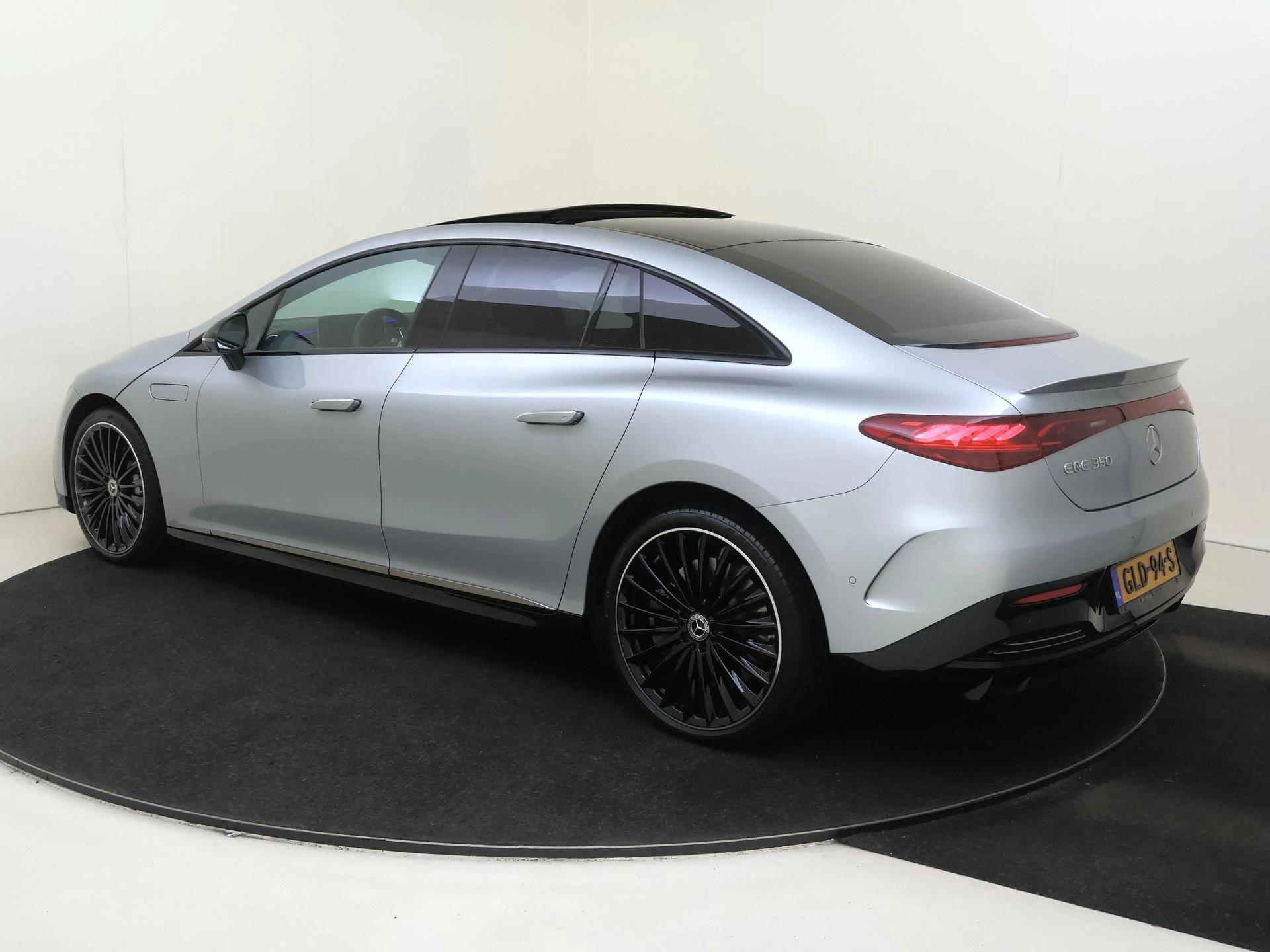 Mercedes-Benz EQE 350 AMG Line 89 kWh