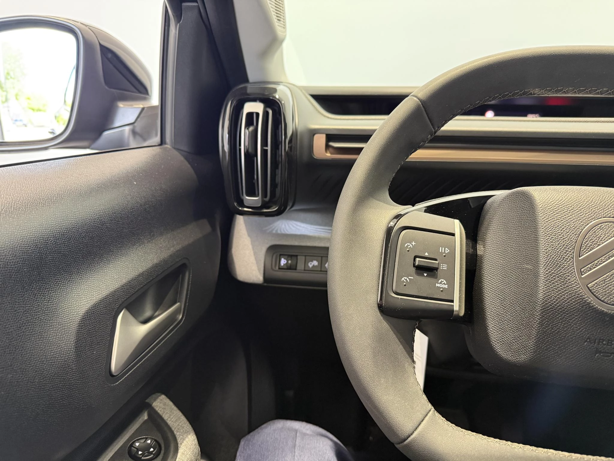 Citroën C3 Aircross 1.2 Hybrid 145pk Plus