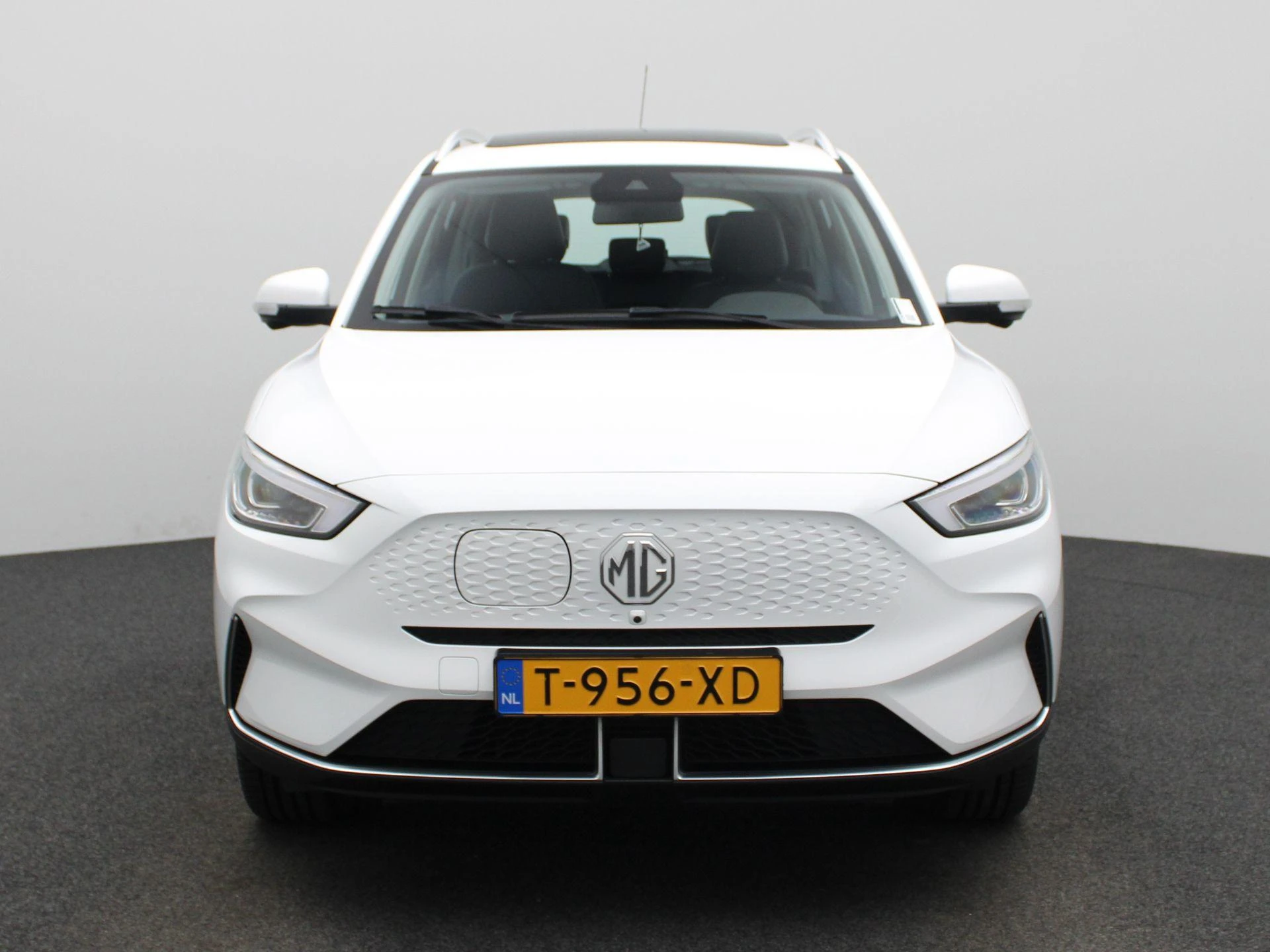 MG ZS EV MG EV Long Range Luxury 70 kWh