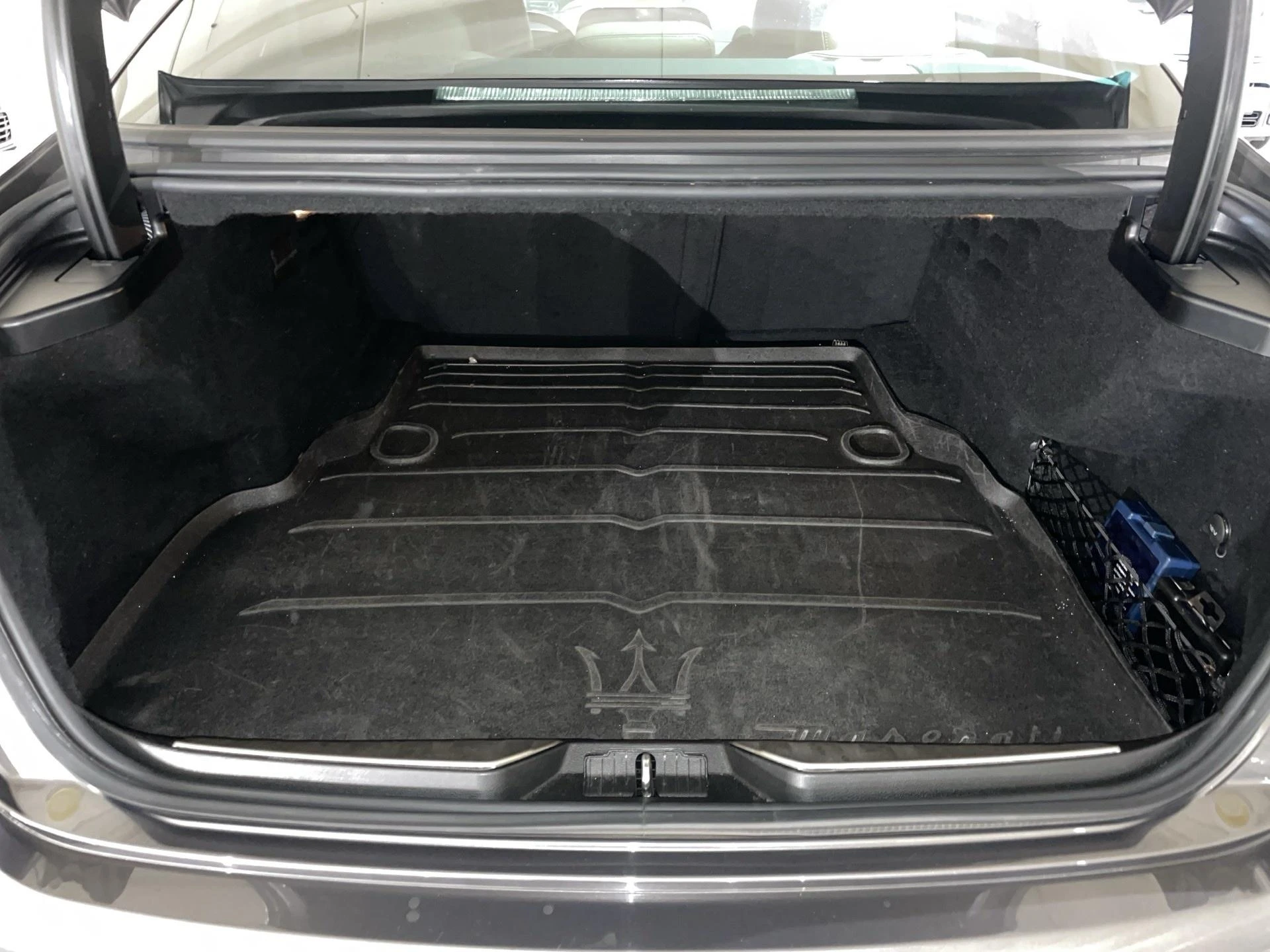 Maserati-Quattroporte-image-11
