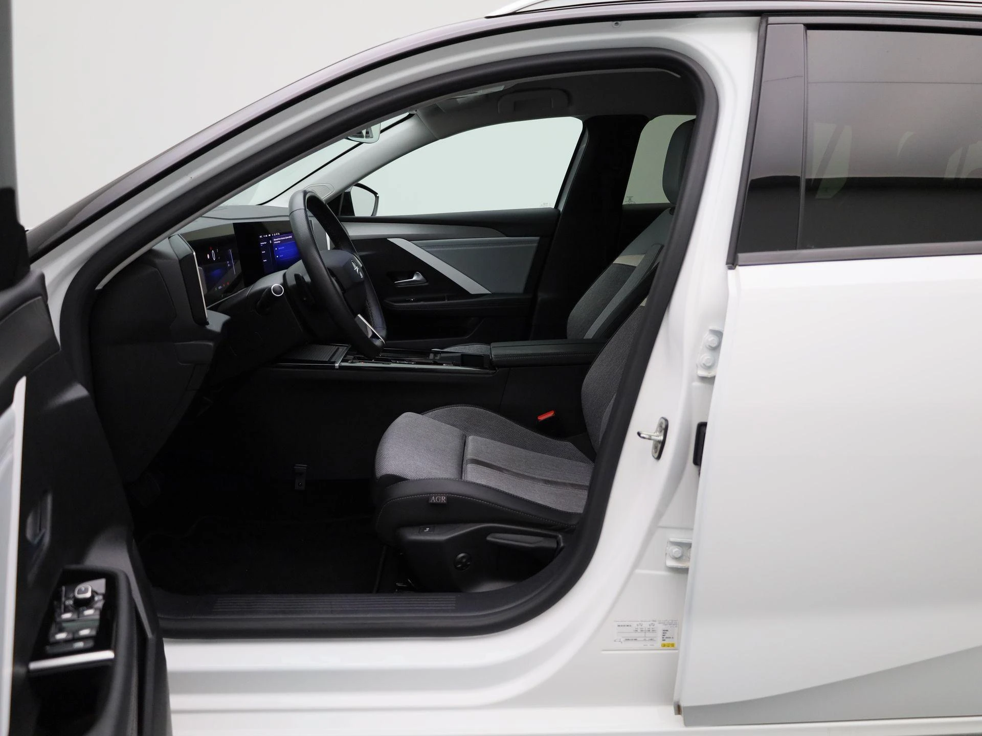 Opel-Astra-image-8