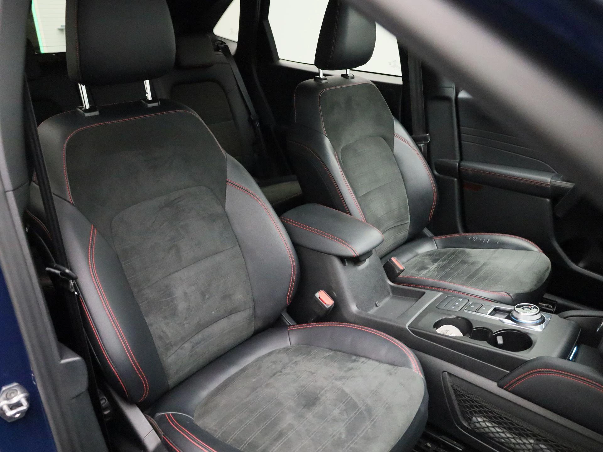 Ford-Kuga-image-34
