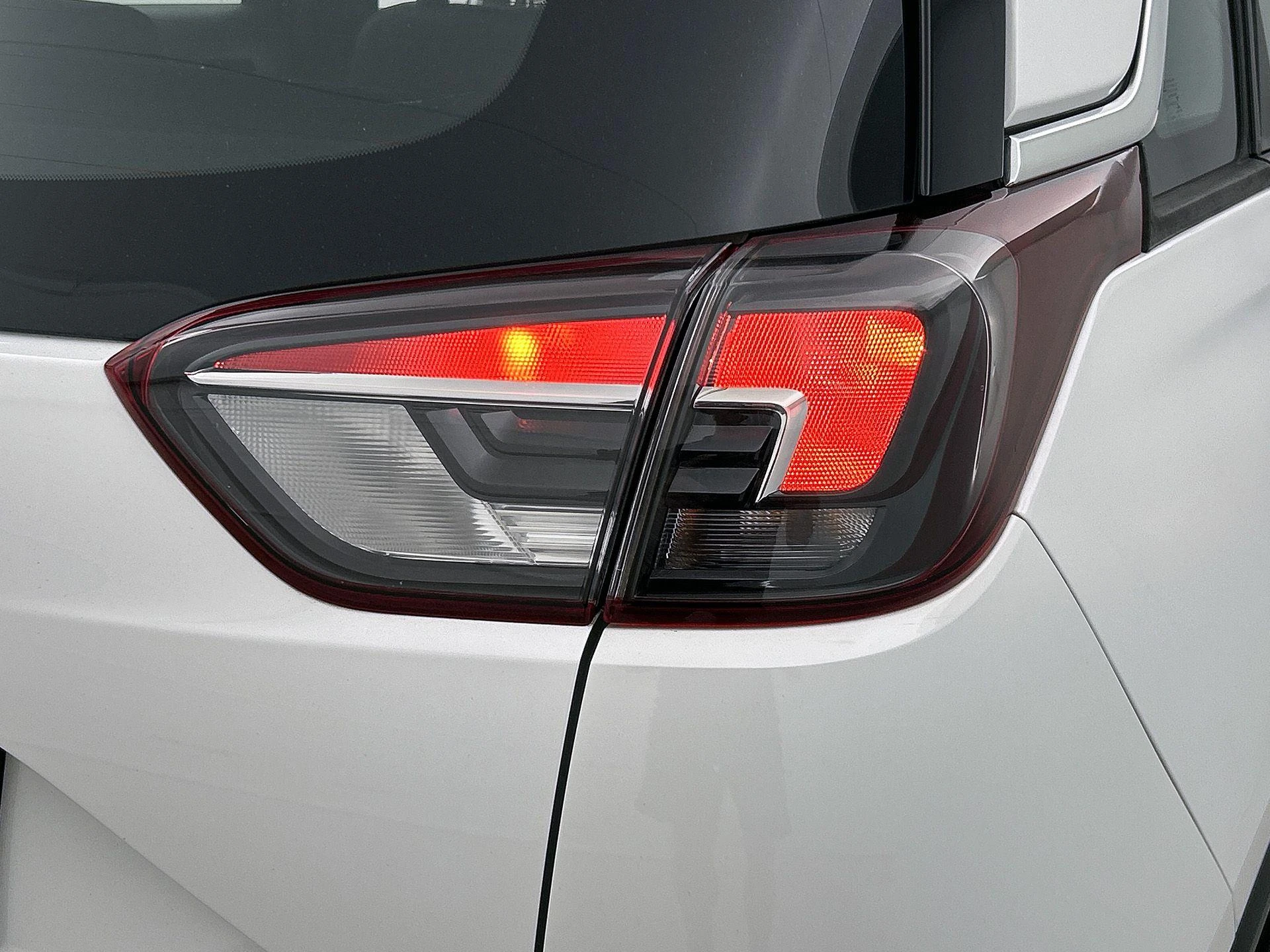 Opel-Crossland X-image-13