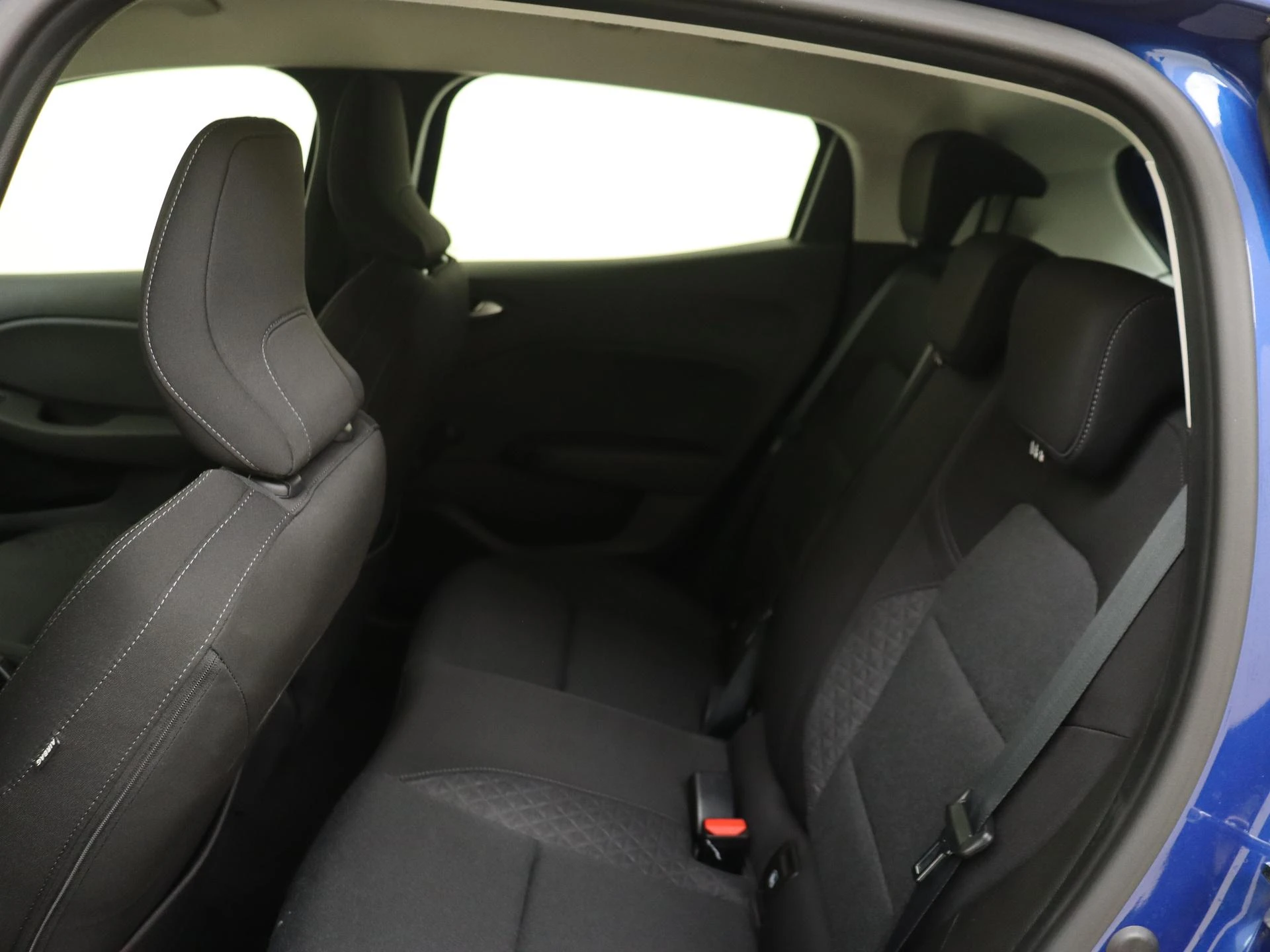 Renault-Clio-image-15