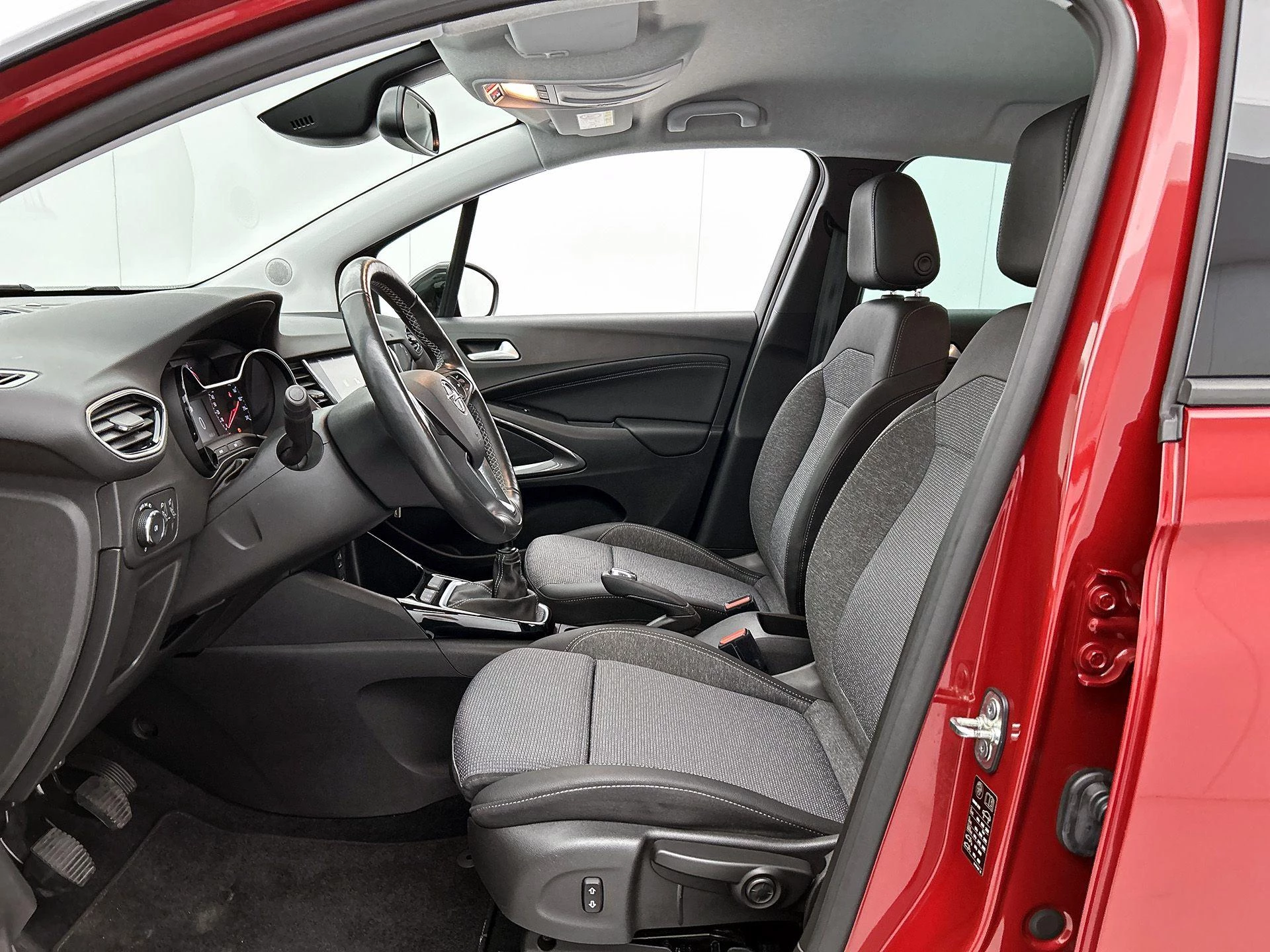 Opel-Crossland-image-14