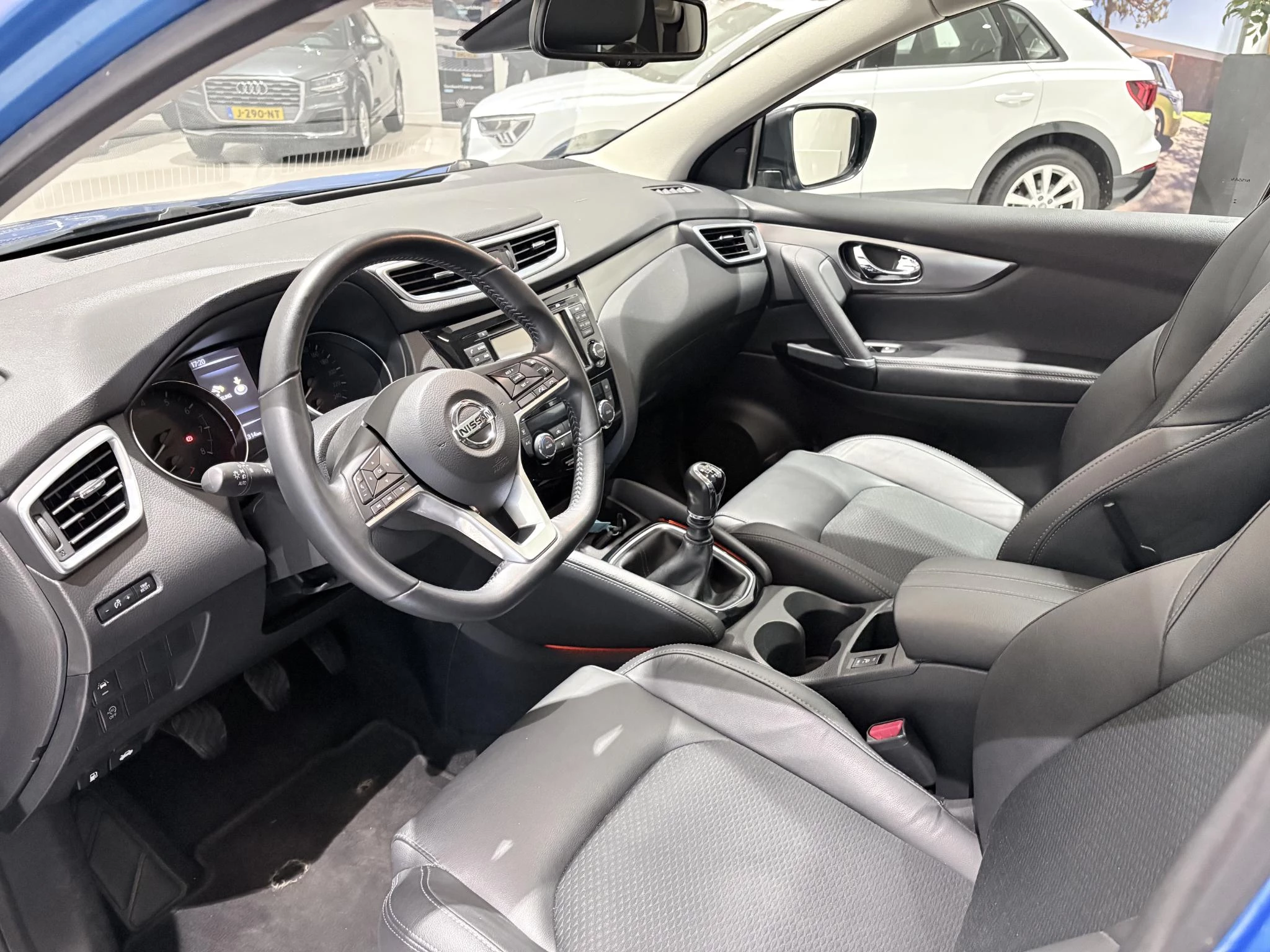Nissan QASHQAI 1.2 Tekna