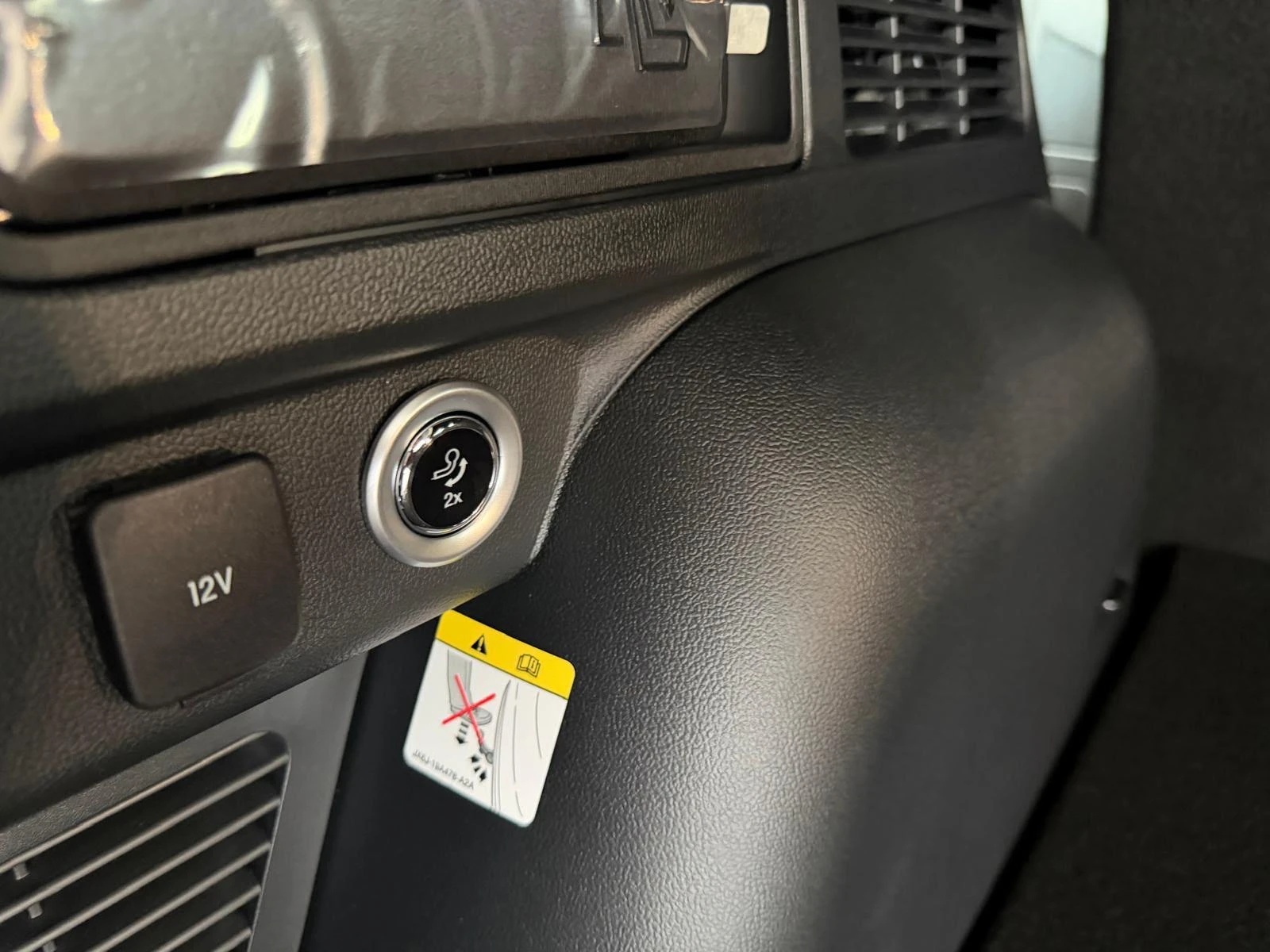 Ford-Kuga-image-24