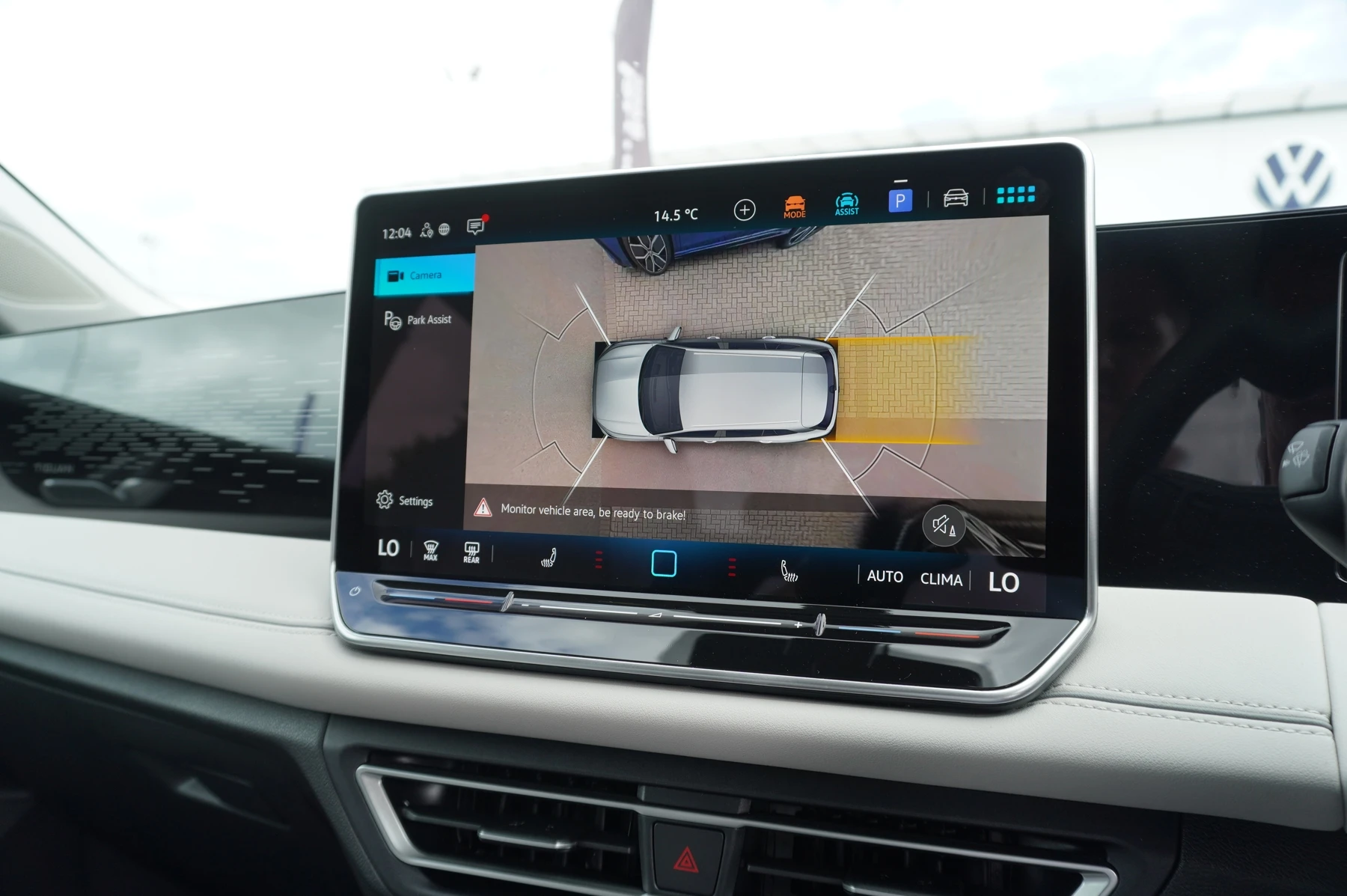 Volkswagen-Tiguan-image-32