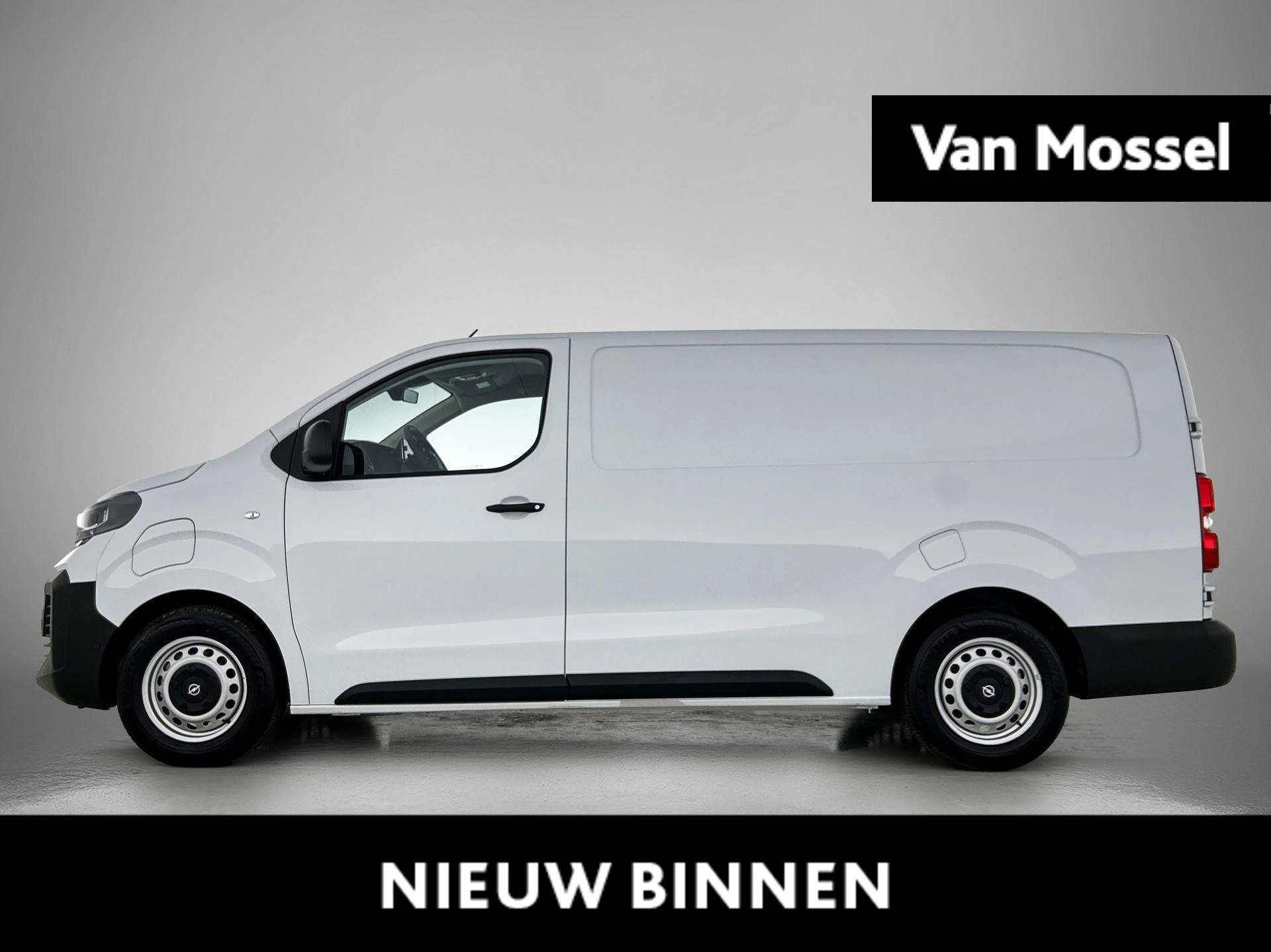 Opel-Vivaro-image-0