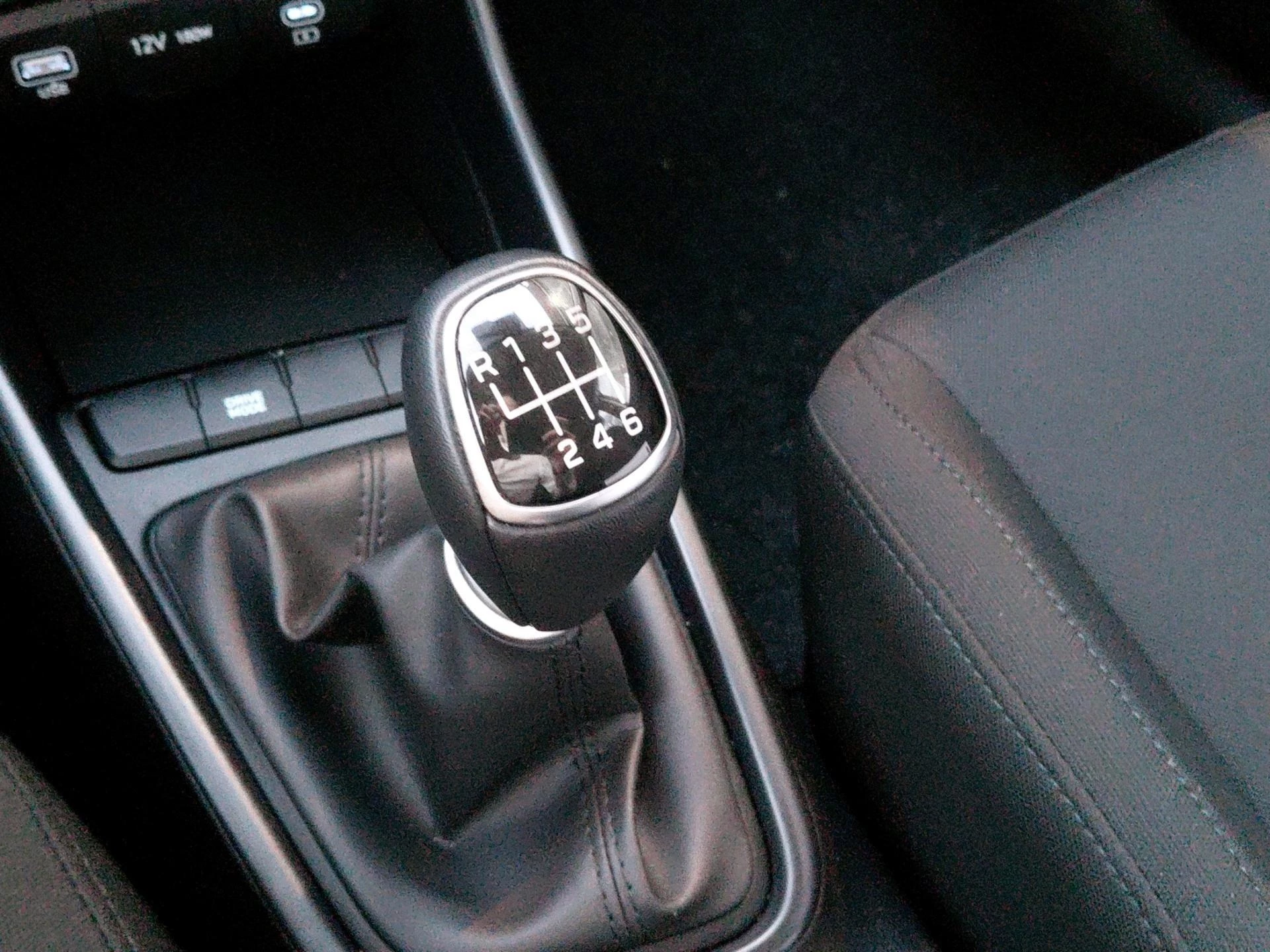 Hyundai-i20-image-16