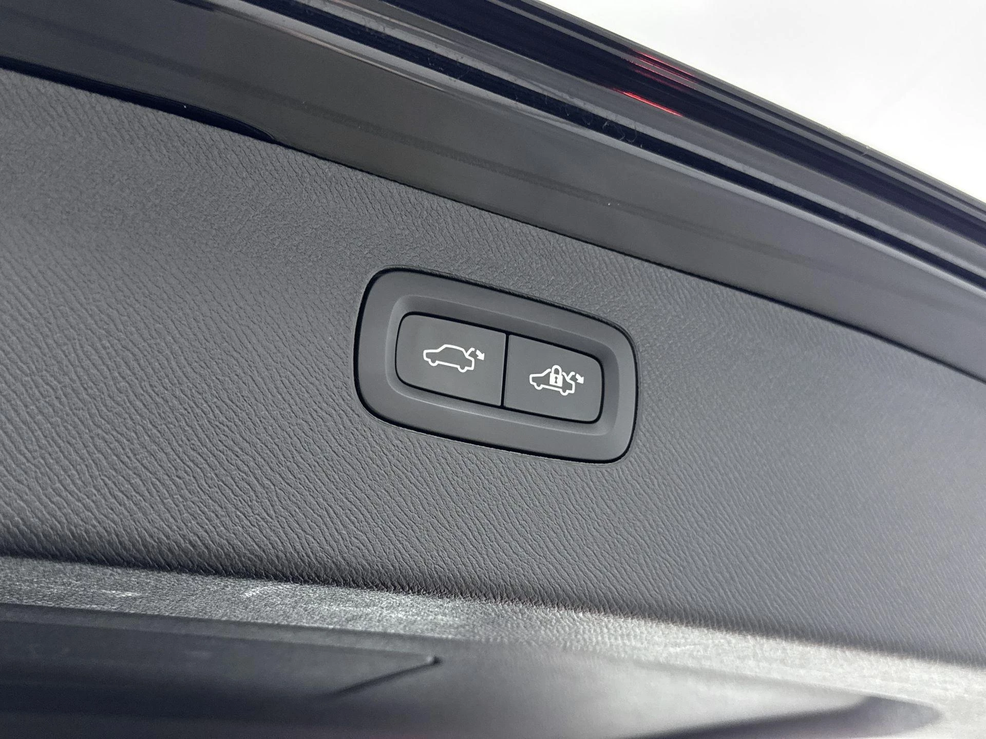 Volvo-XC90-image-15