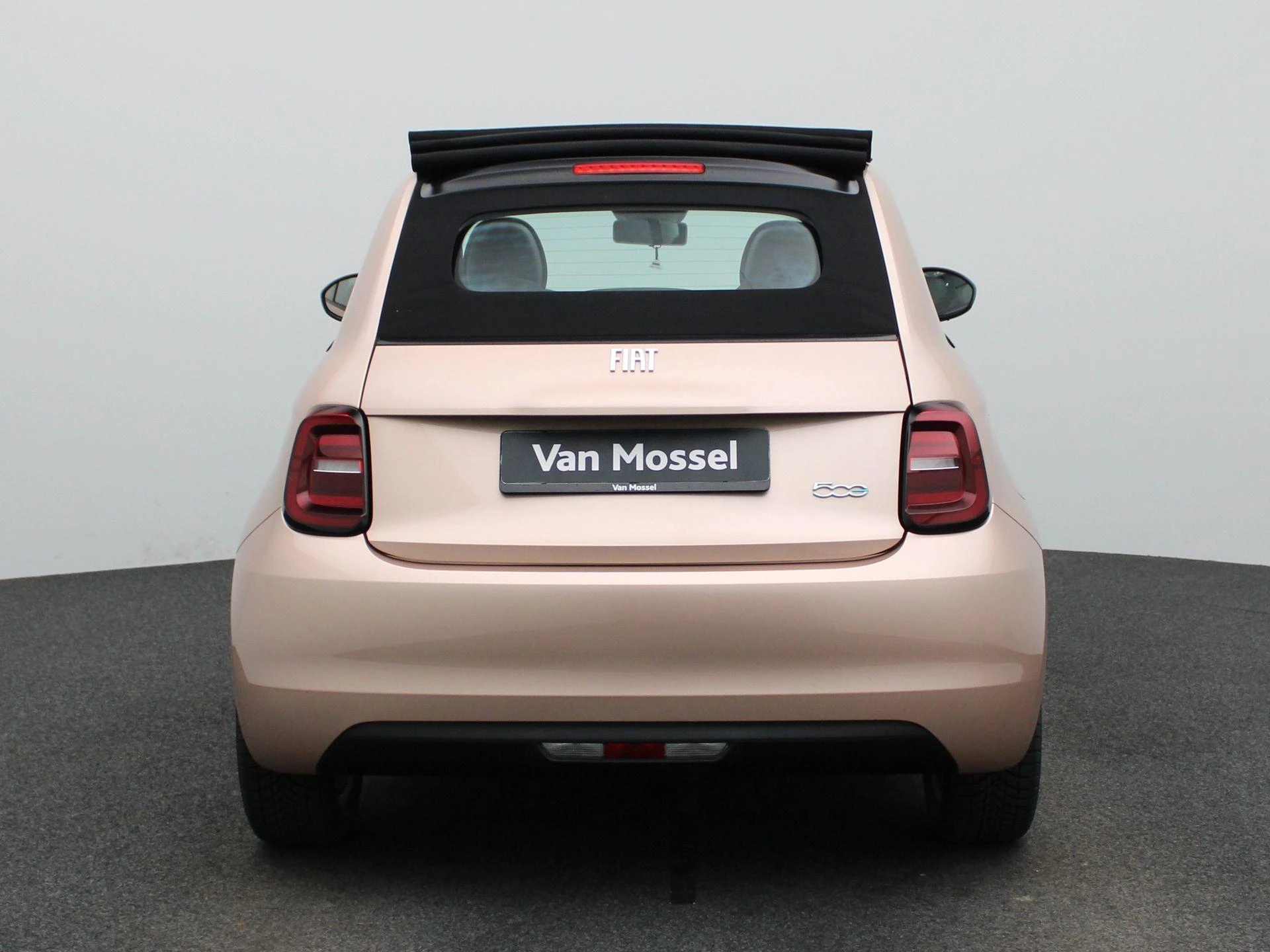 Fiat-500C-image-4