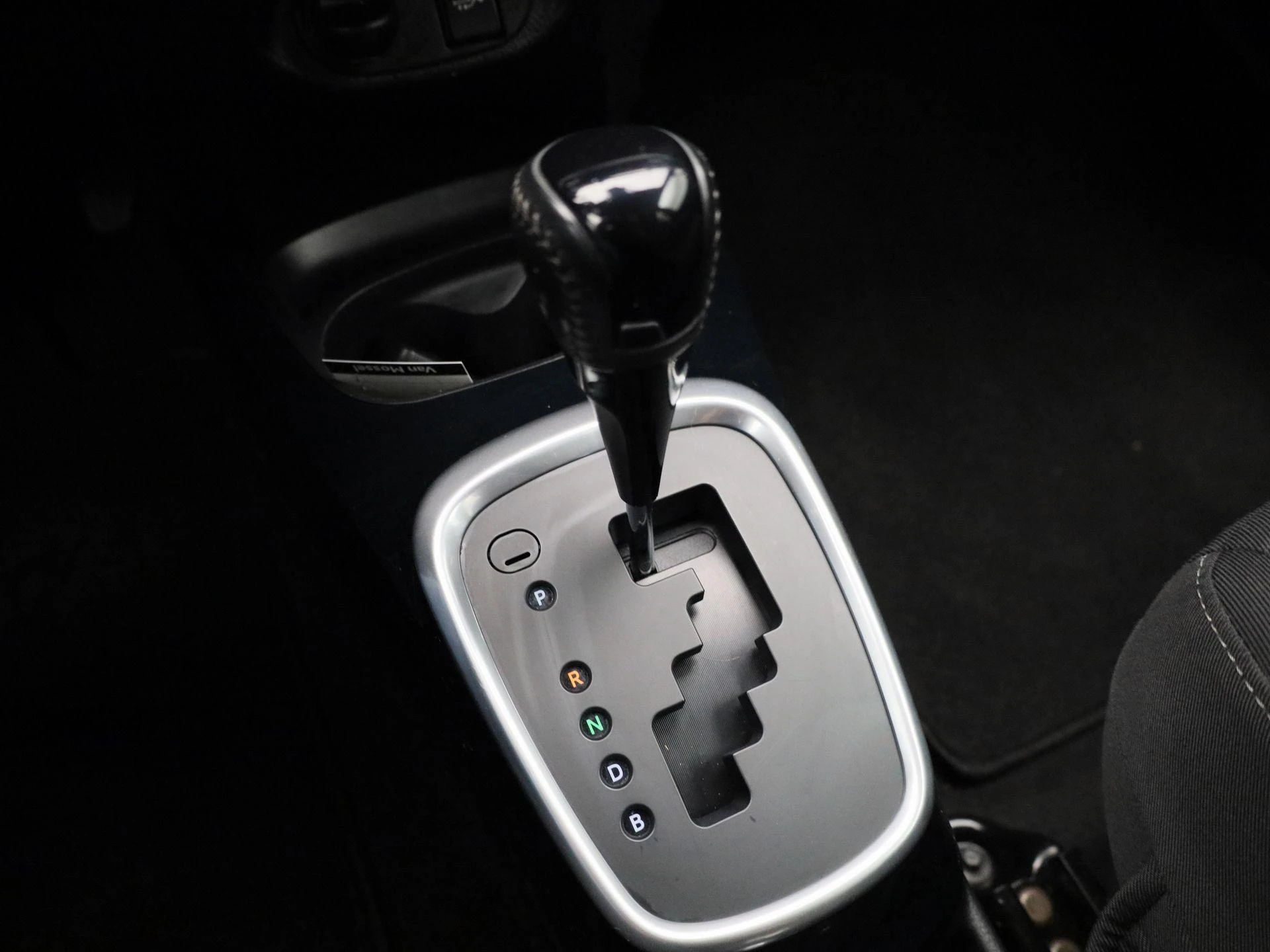 Toyota-Yaris-image-23