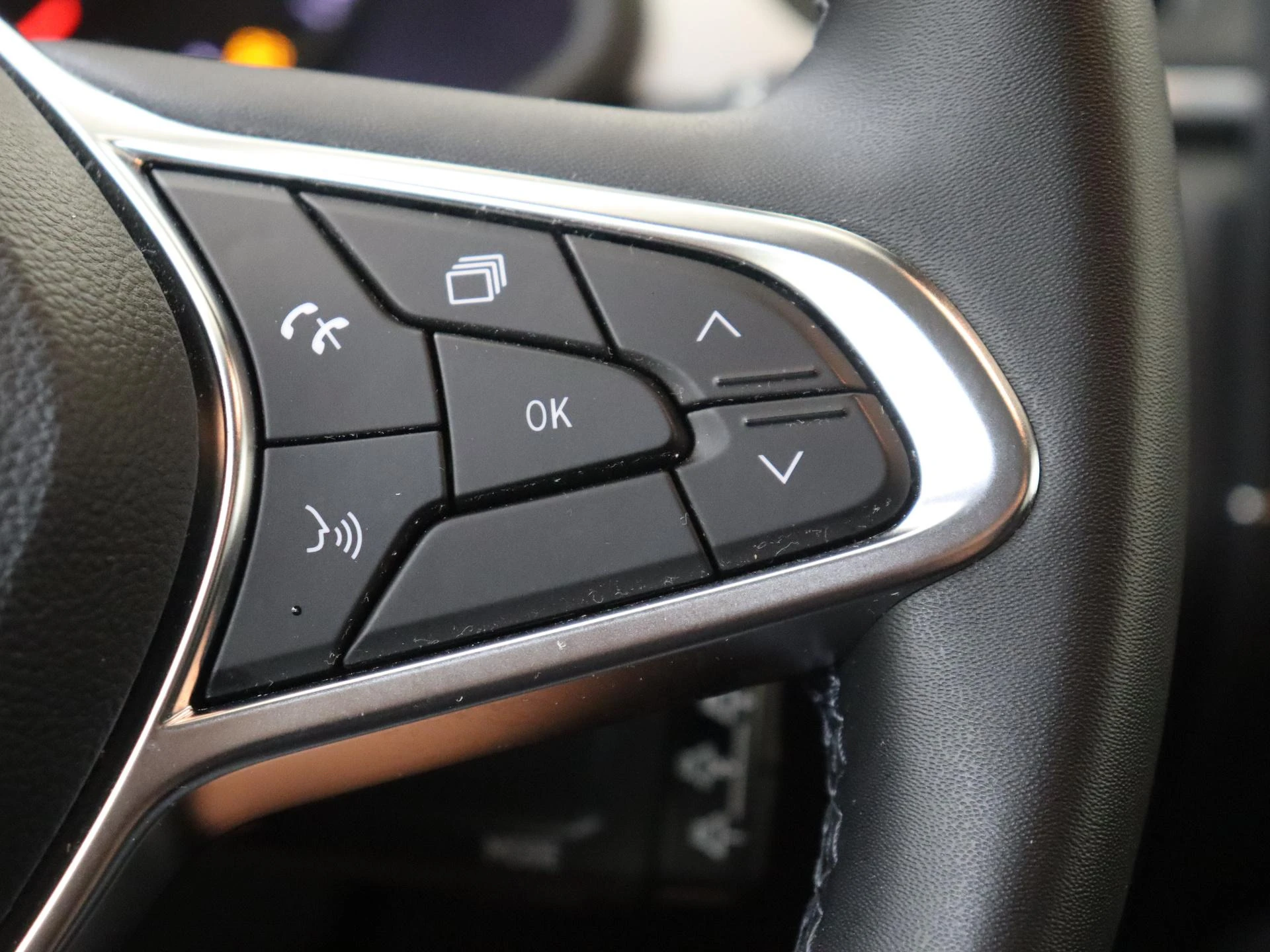 Renault-Captur-image-13