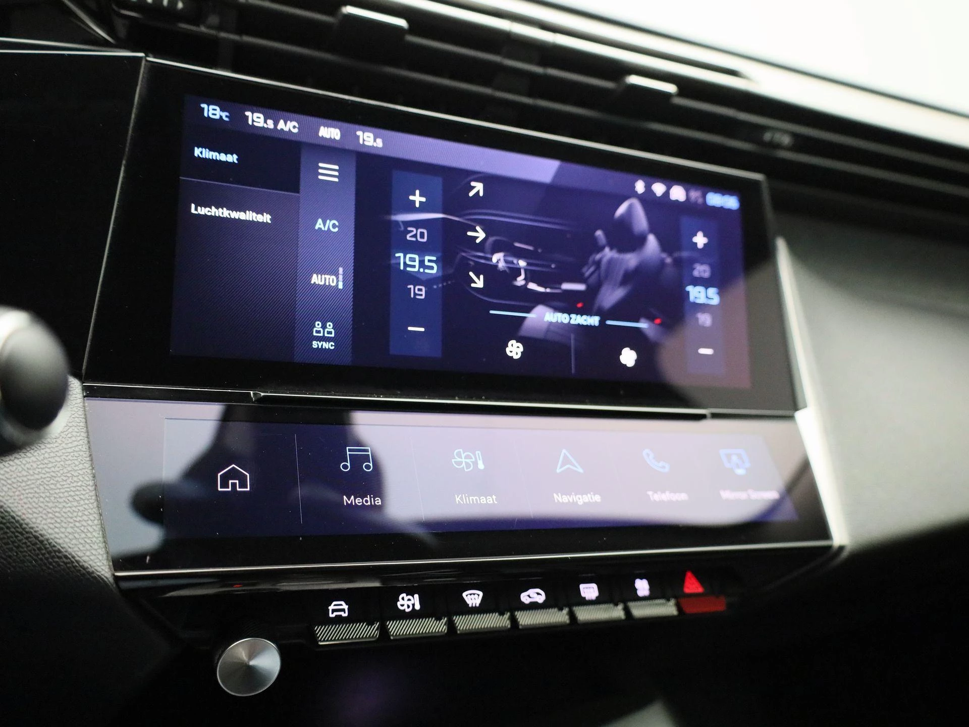 Peugeot-308-image-15