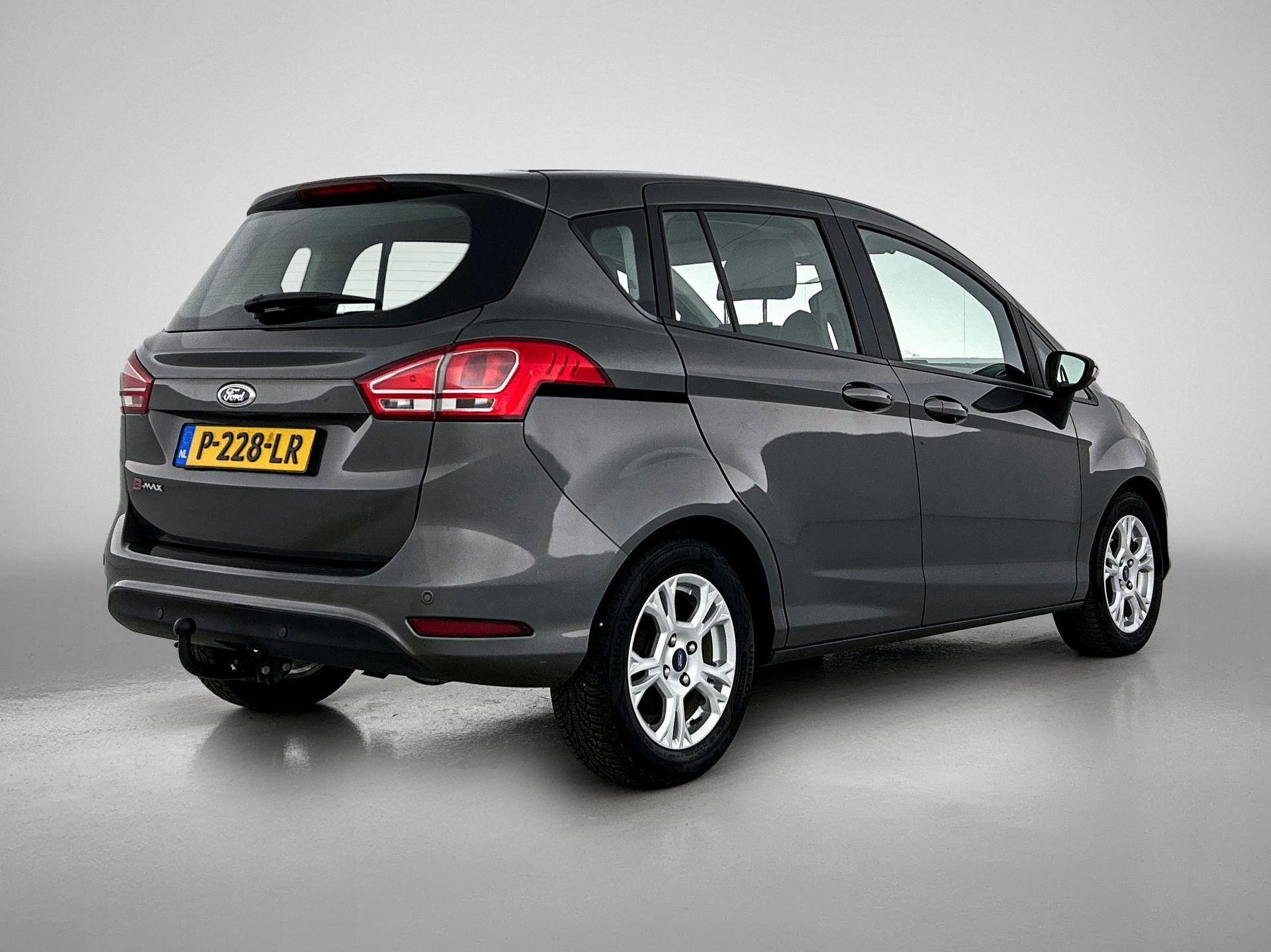 Ford-B-MAX-image-6