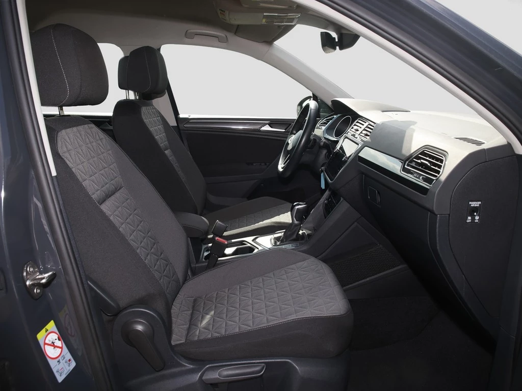 Volkswagen Tiguan 2.0 TDI DSG LIFE *AHK*Navi*Kamera*Climatronic*PDC*ACC*LED*