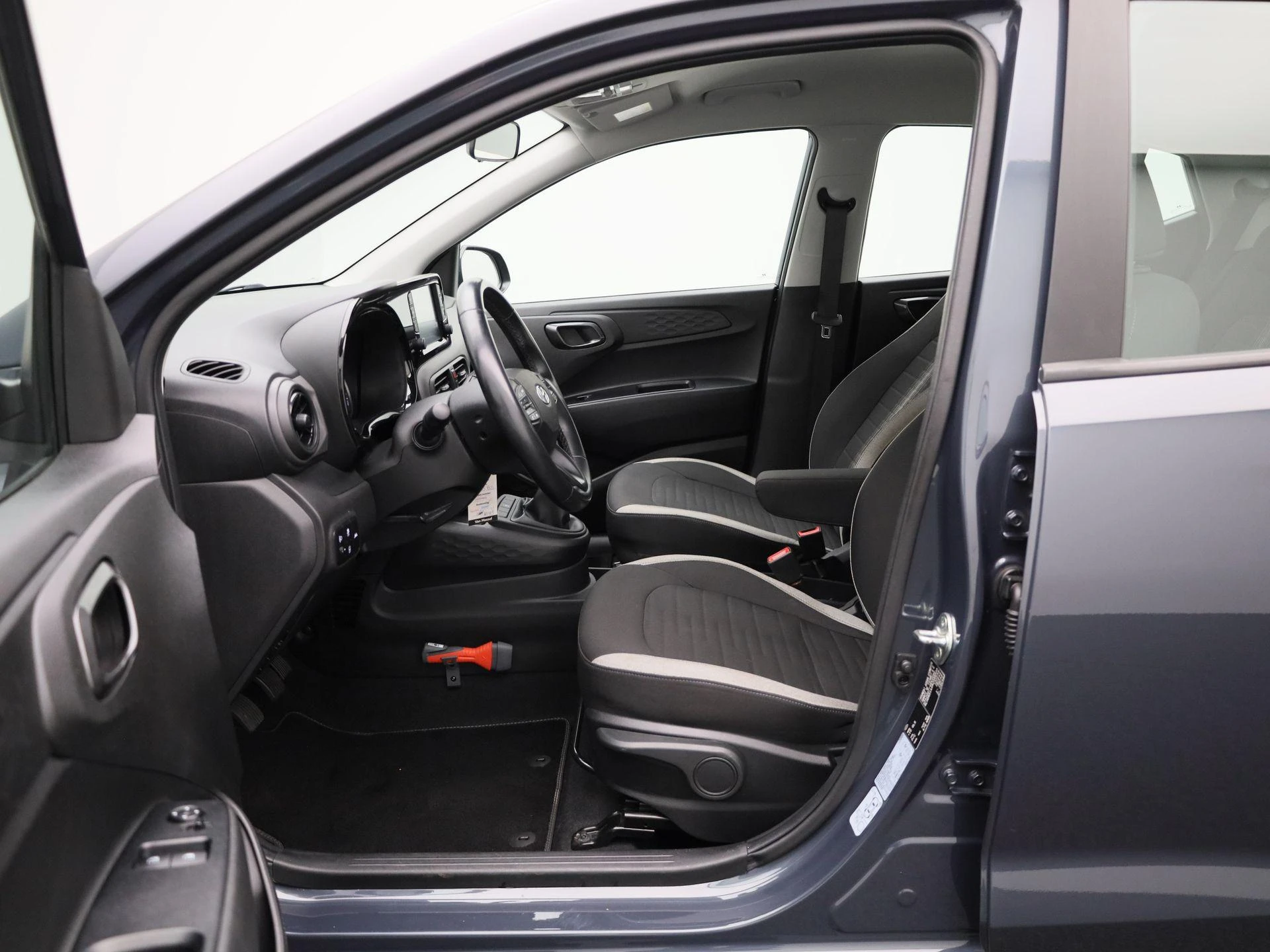 Hyundai-i10-image-8