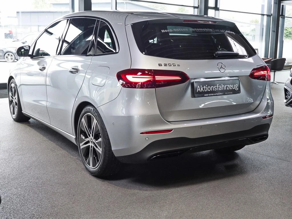 Mercedes-Benz-B-Klasse 200 d-image-2