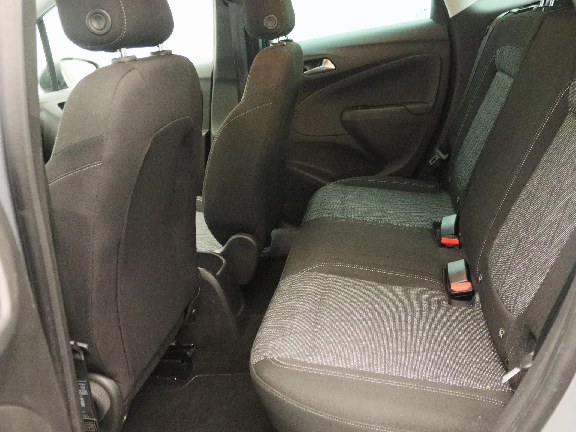 Opel-Crossland X-image-14