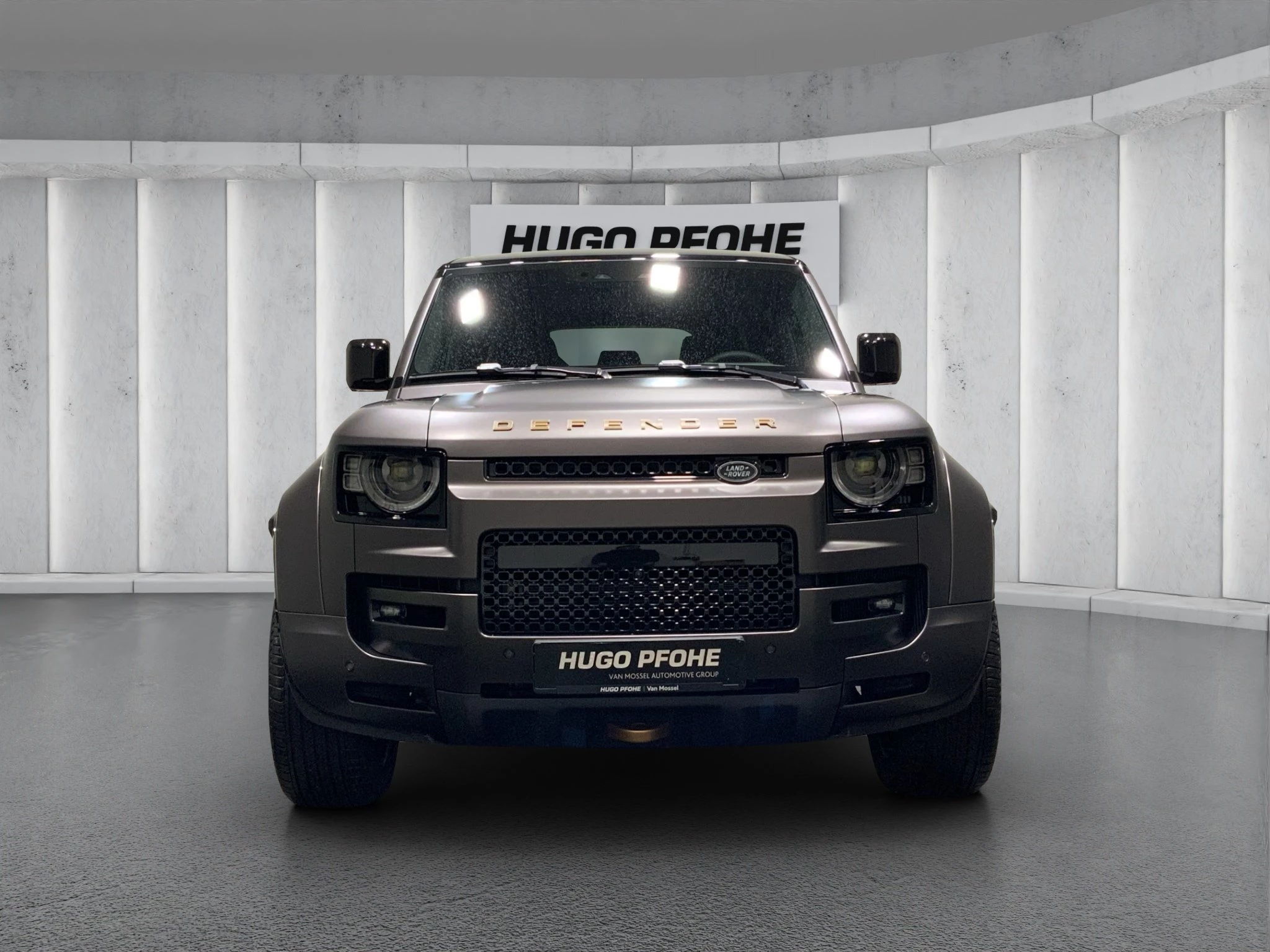 Land Rover-Defender-image-7