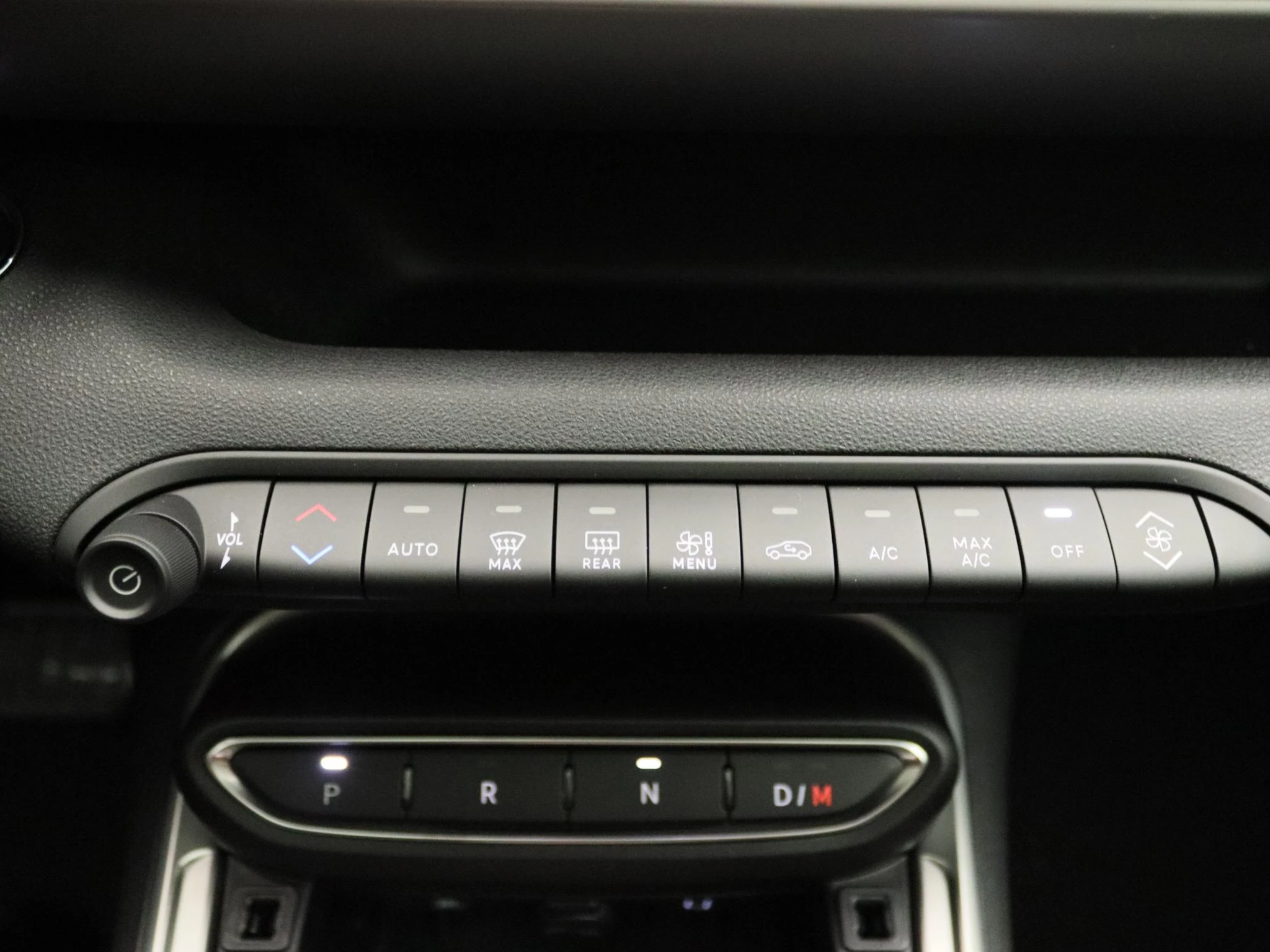 Jeep Avenger 1.2 e-Hybrid Summit