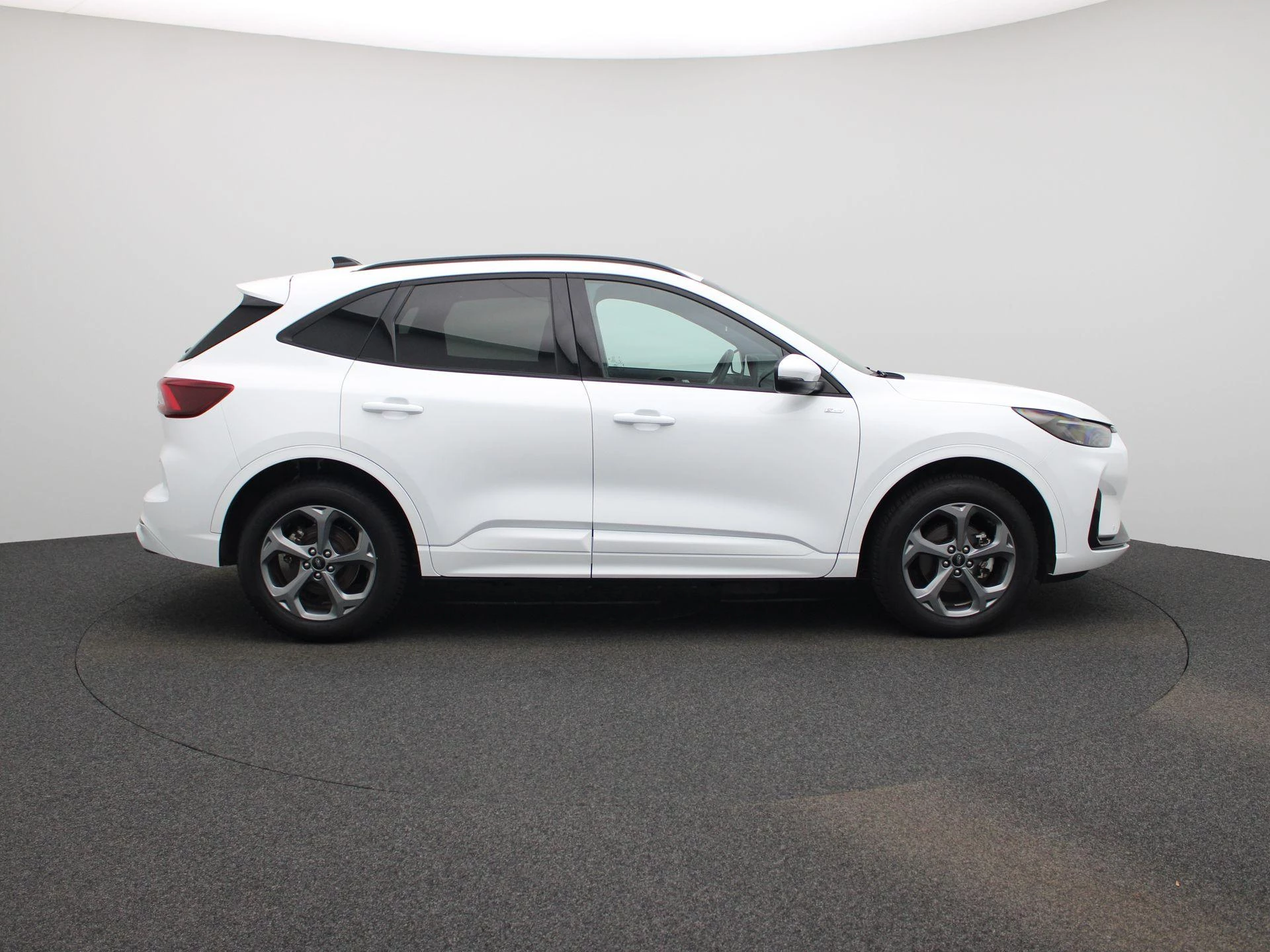Ford-Kuga-image-5