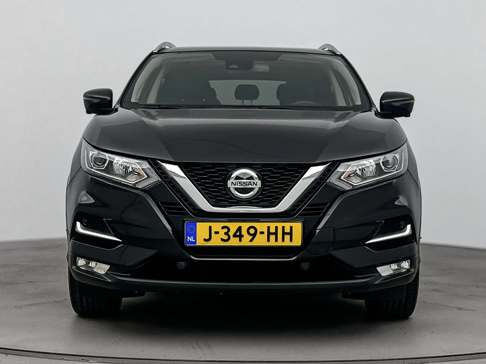Nissan-QASHQAI-image-4
