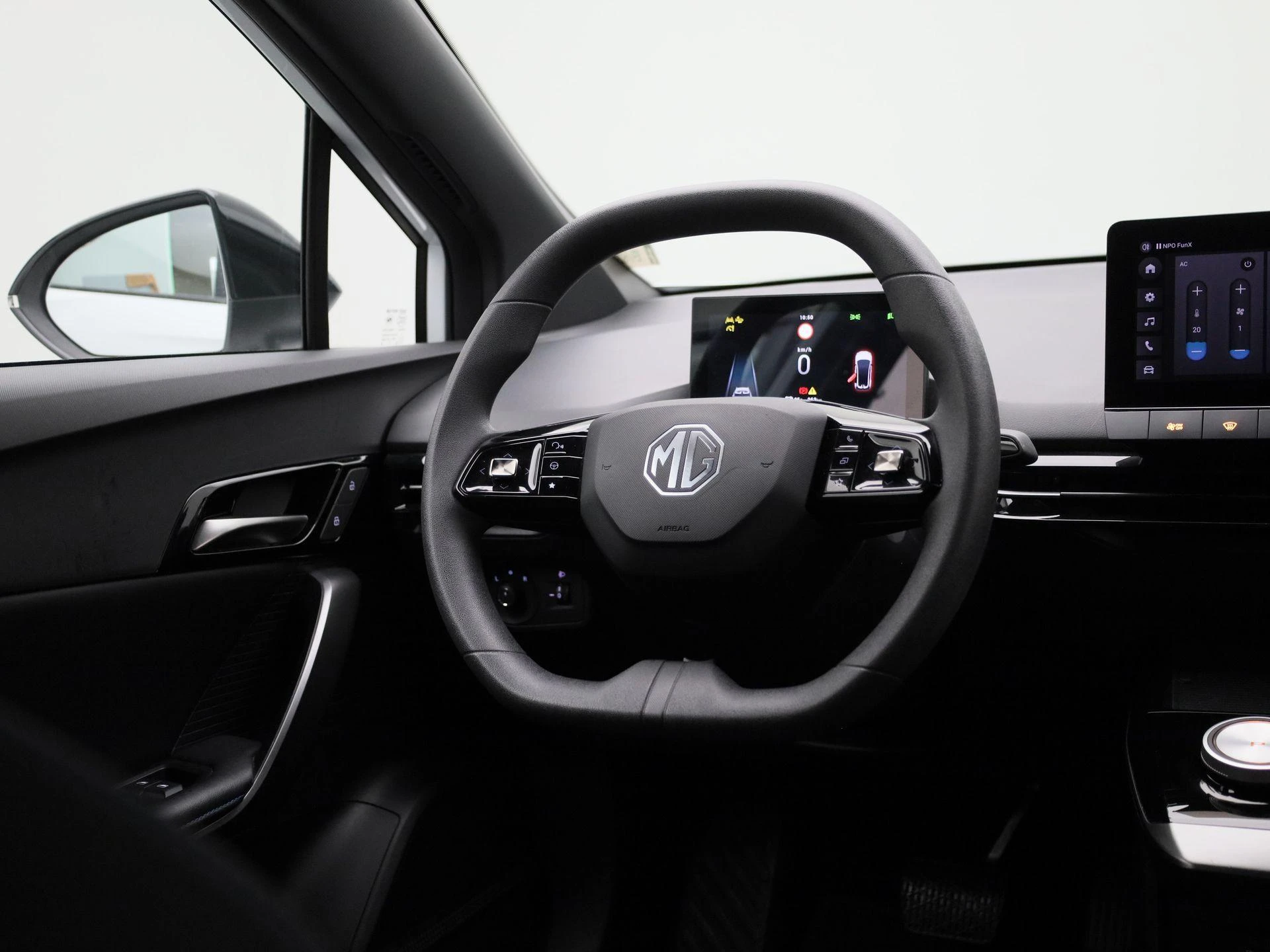 MG-MG4 EV-image-8