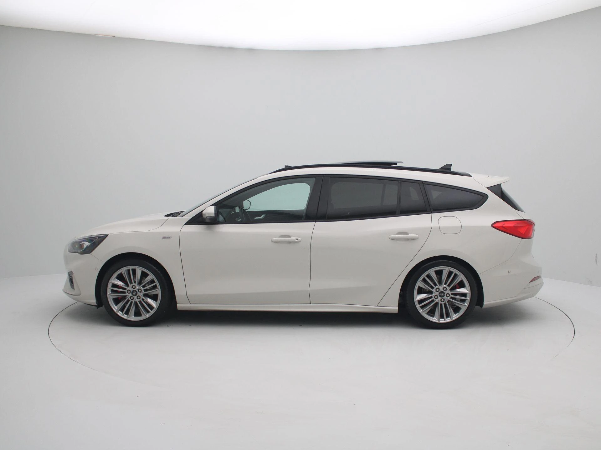 Ford Focus Wagon 1.5 EcoBoost ST Line X Business