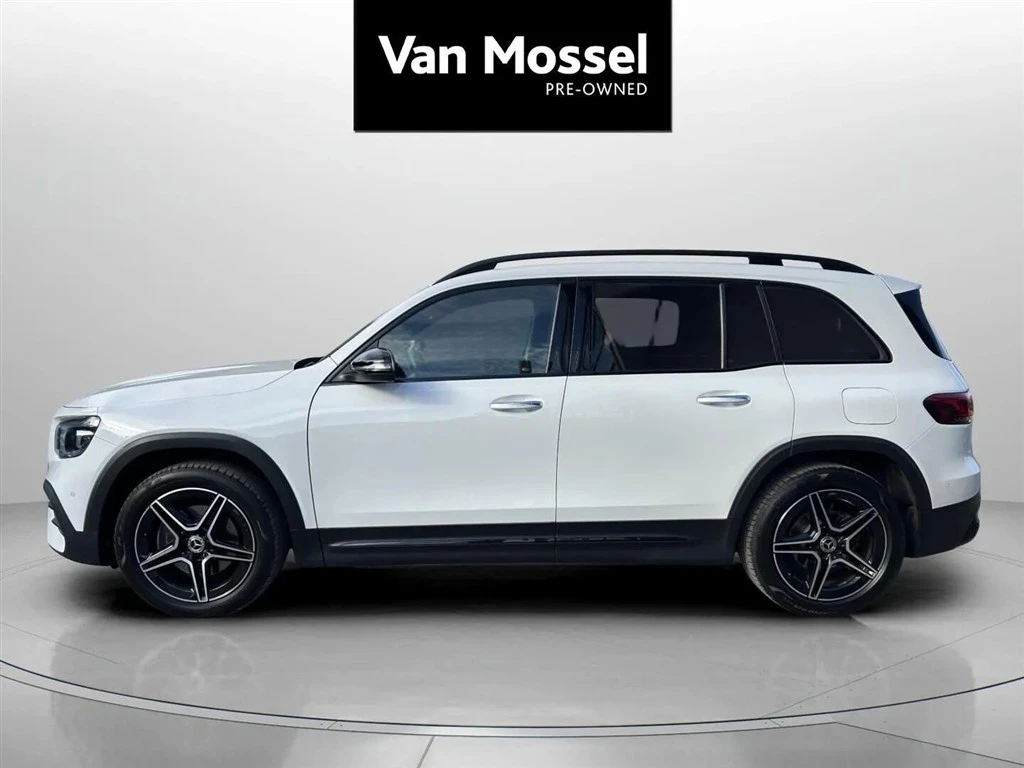 Mercedes-Benz-GLB-image-7