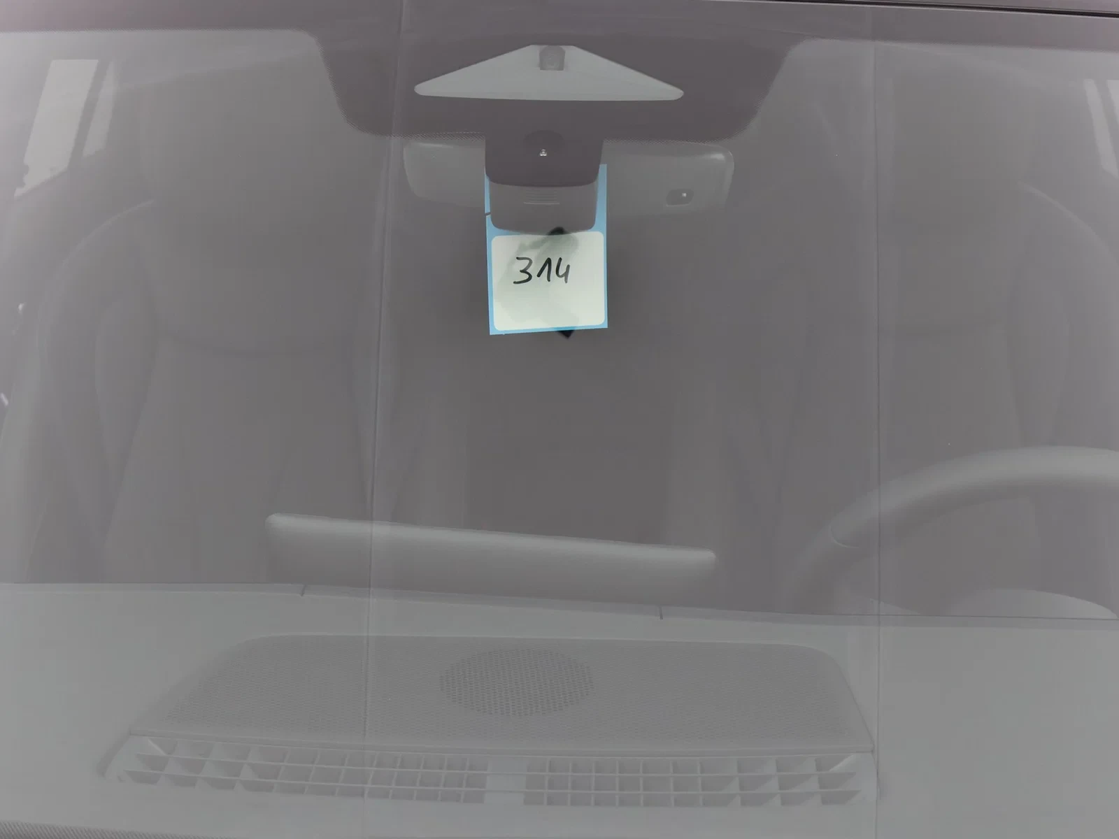 Volkswagen Tiguan Tiguan R-Line 1.5 eTSI 150PK *AUTOMAAT* DEMO *