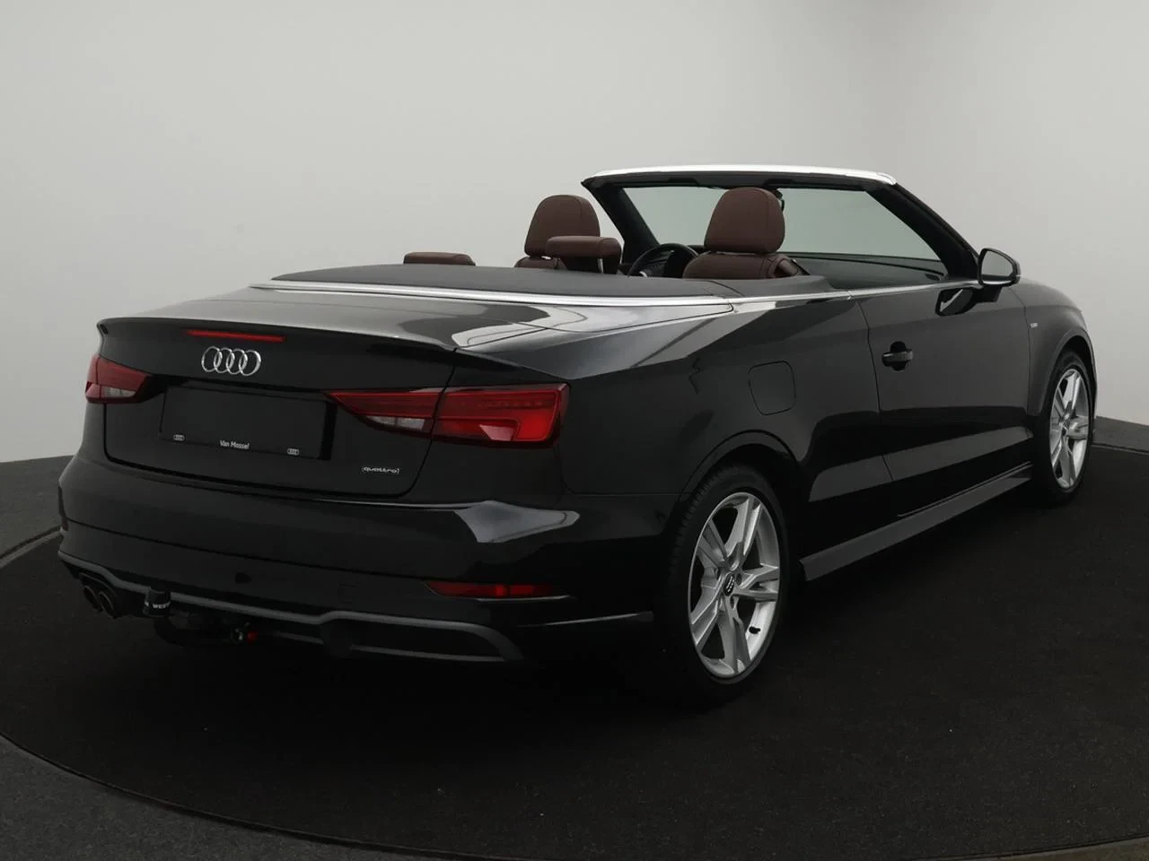 Audi A3 Cabriolet Audi A3 Cabriolet 40TFSI QUATTRO 190PK *AUTOMAAT*BRUINE LEDER*CRUISE*VIRTUAL COCKPIT*NAVI*APP-CONNECT*...*