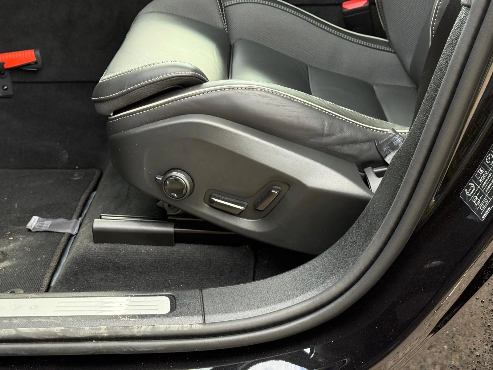 Volvo-XC60-image-5