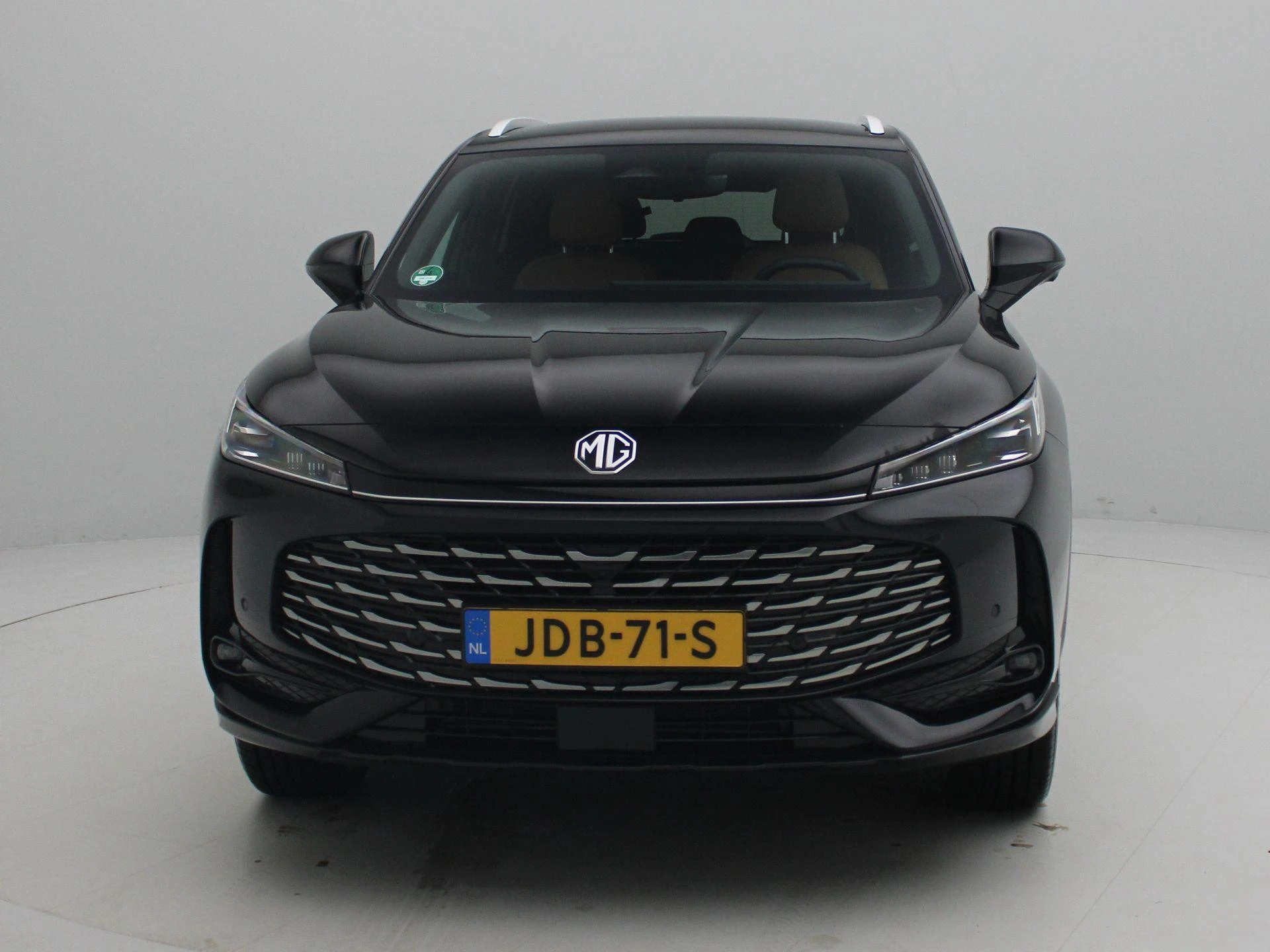 MG HS