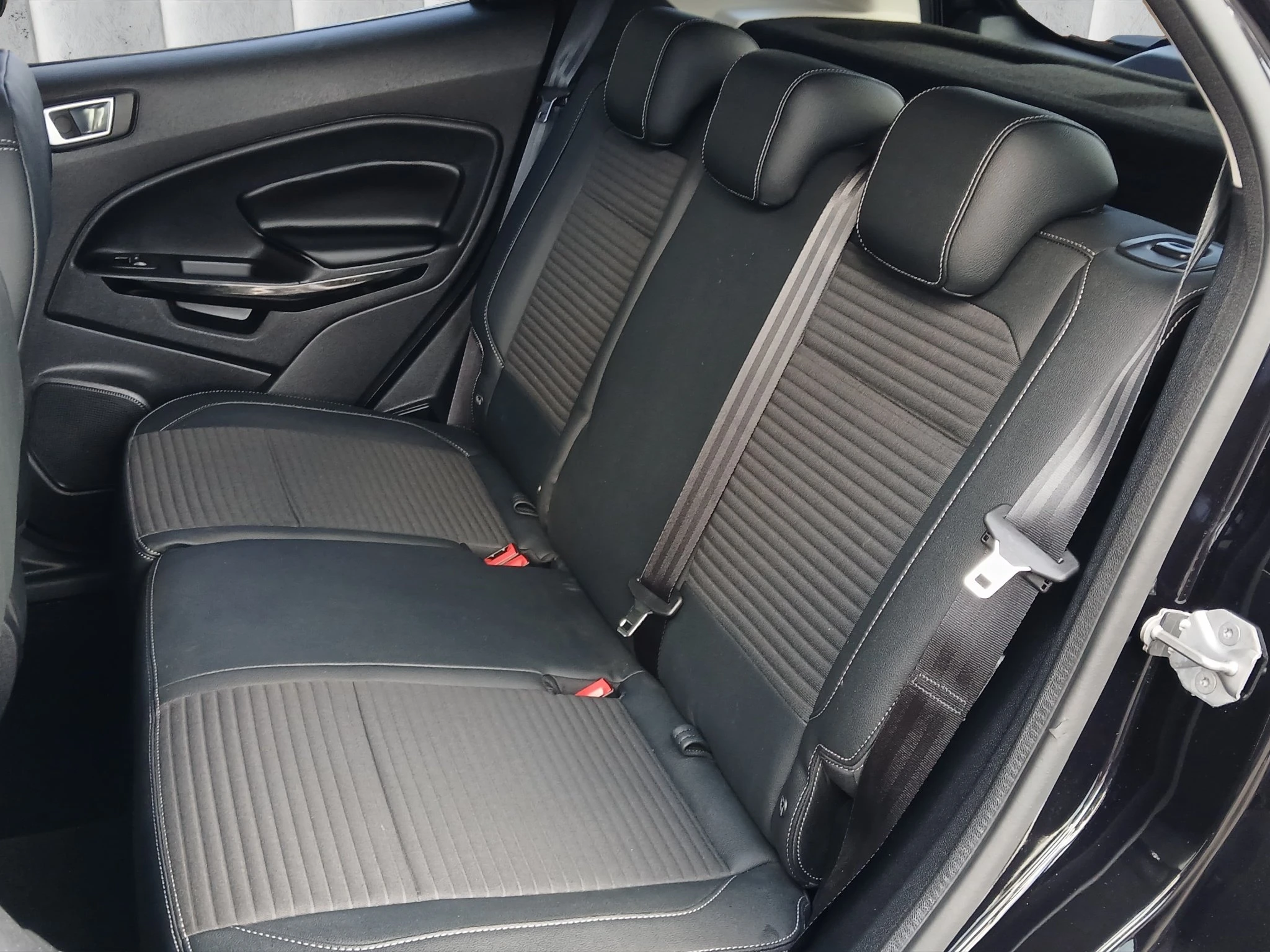 Ford-EcoSport-image-10
