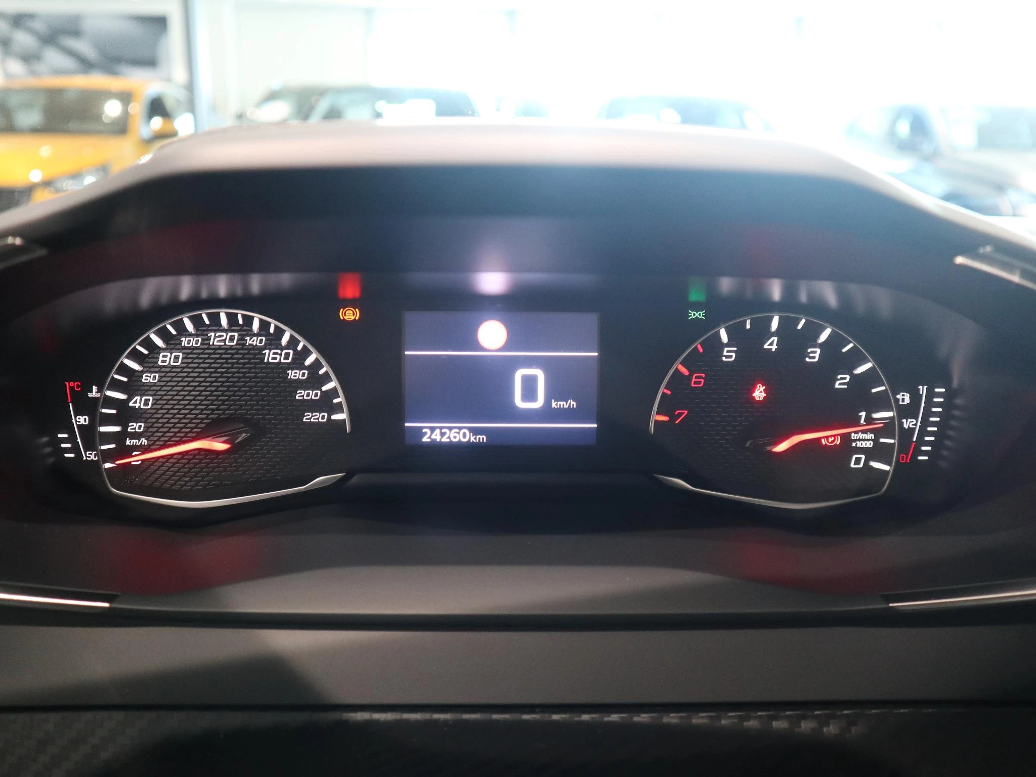 Peugeot-208-image-11