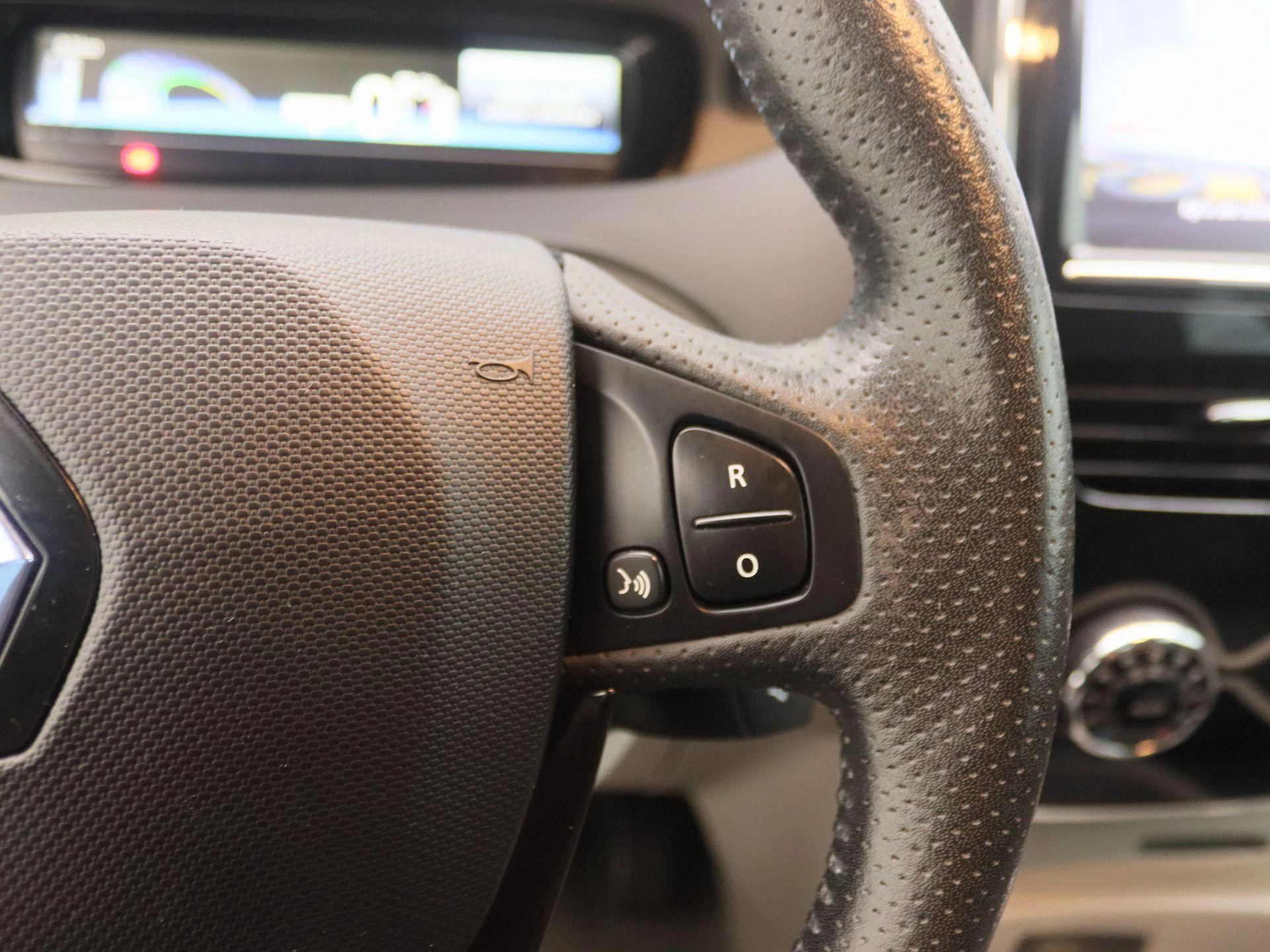 Renault-ZOE-image-17