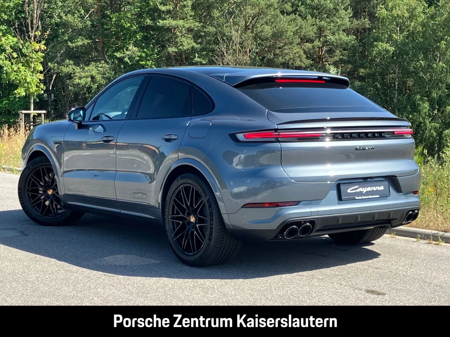 Porsche-Cayenne-image-2