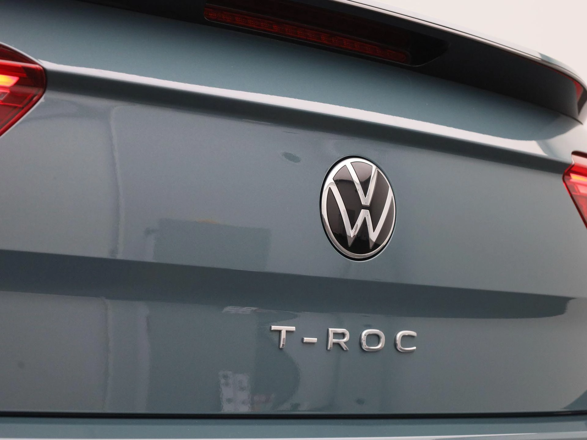 Volkswagen-T-Roc-image-49