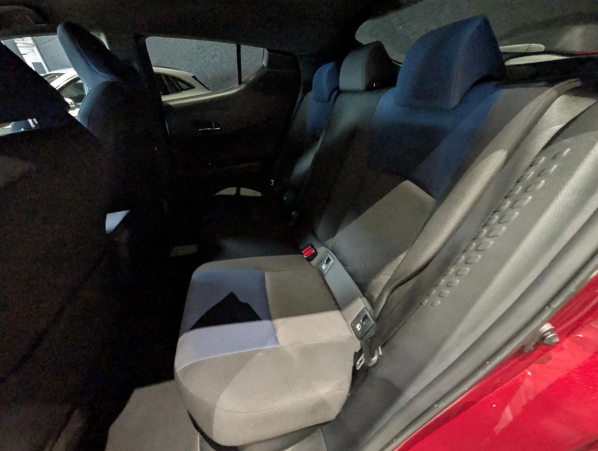 Toyota-C-HR-image-22