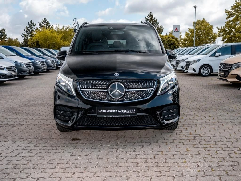 Mercedes-Benz-V-Klasse 300-image-2