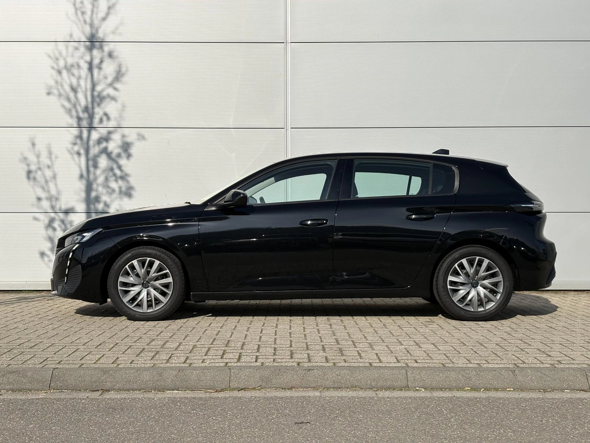 Peugeot-308-image-2