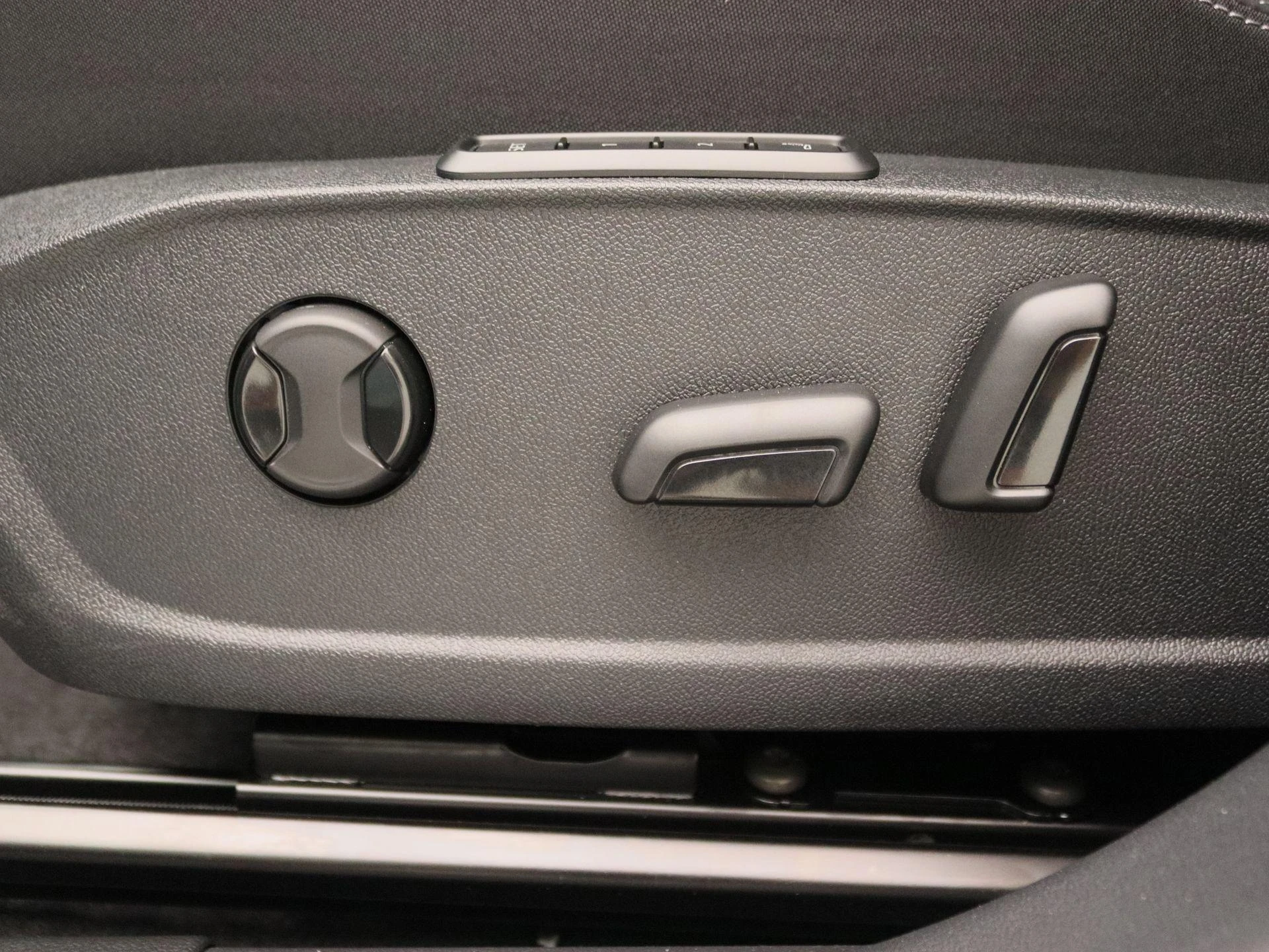 Ford-Explorer-image-12