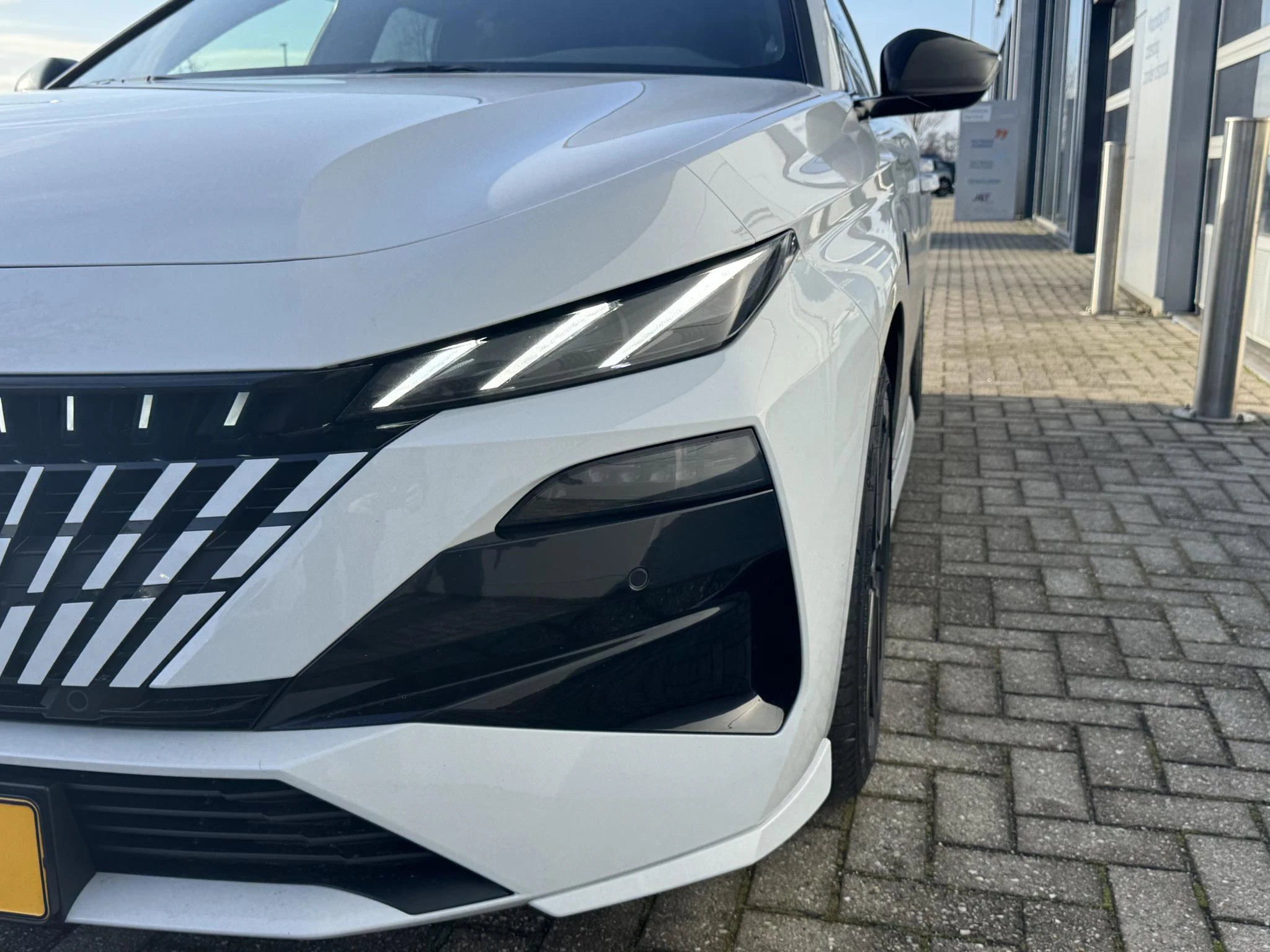 Peugeot-308-image-10