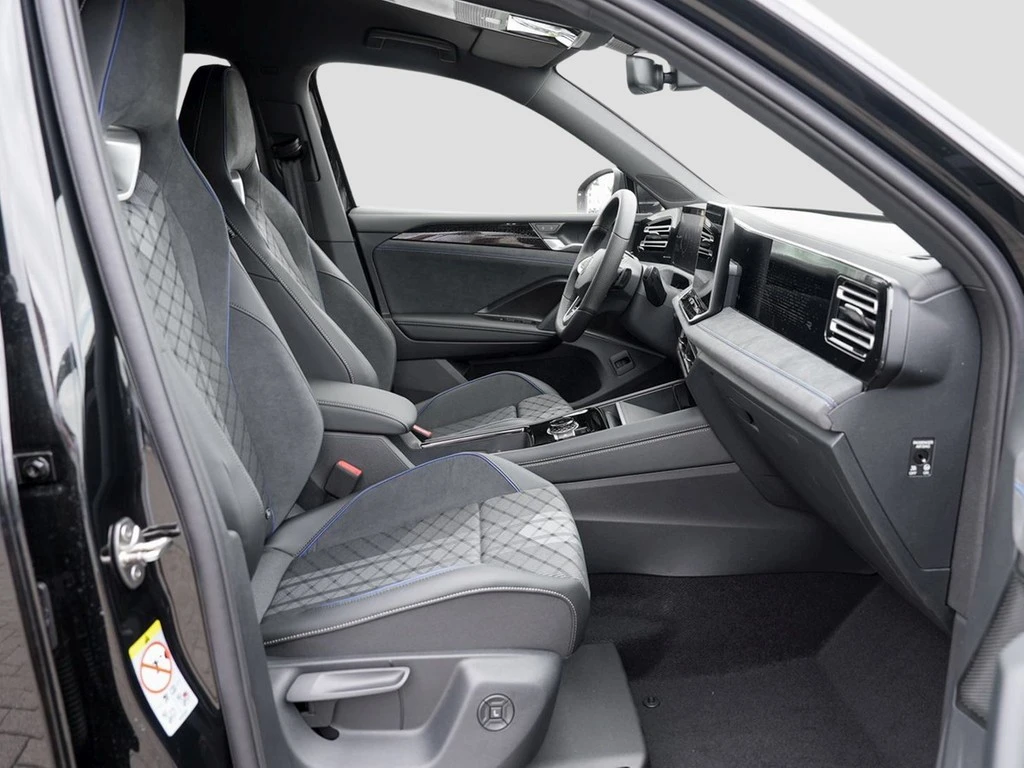 Volkswagen-Tiguan-image-6